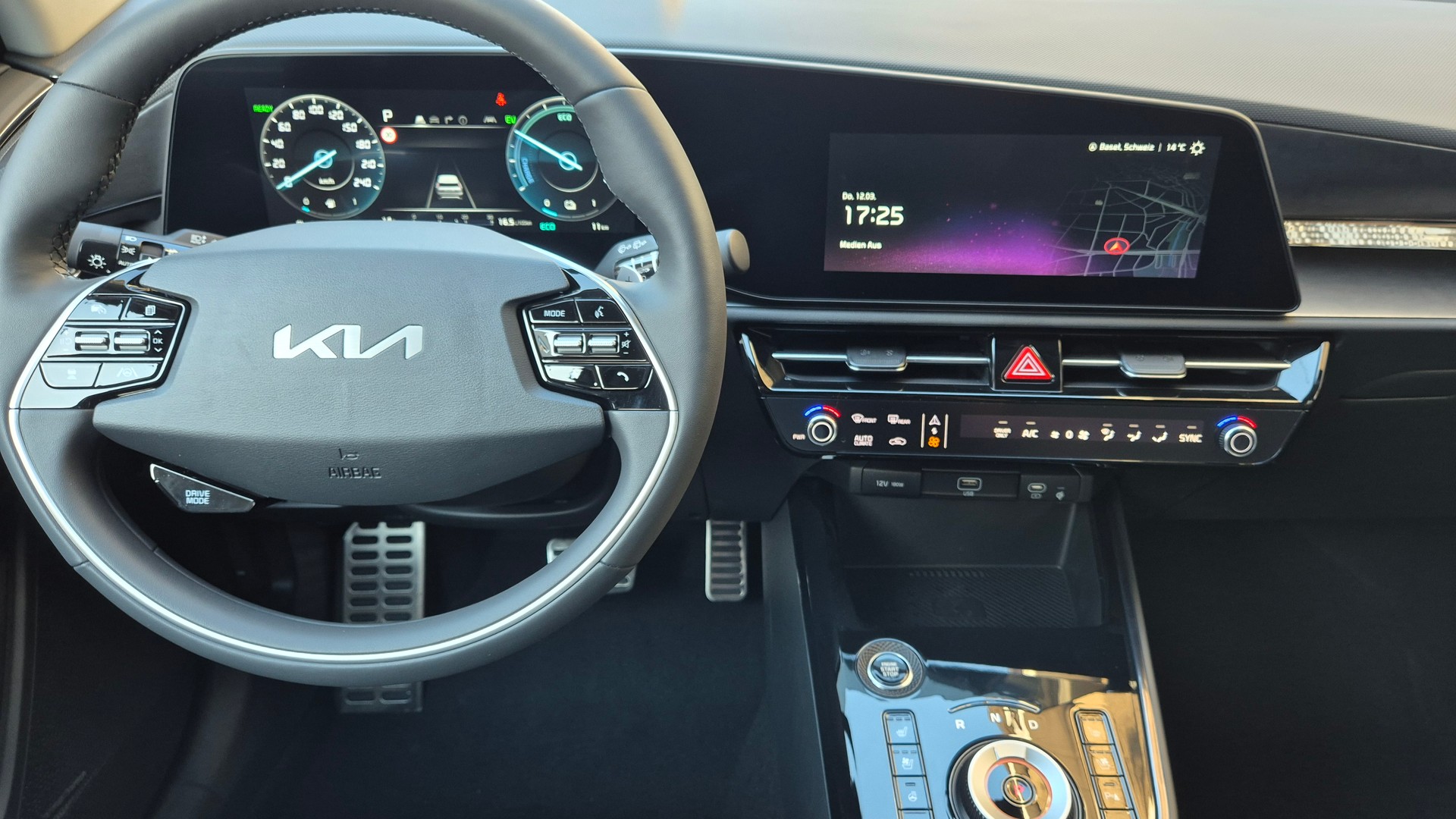 KIA Niro 1.6GDi Hybrid Style DCT-image-10