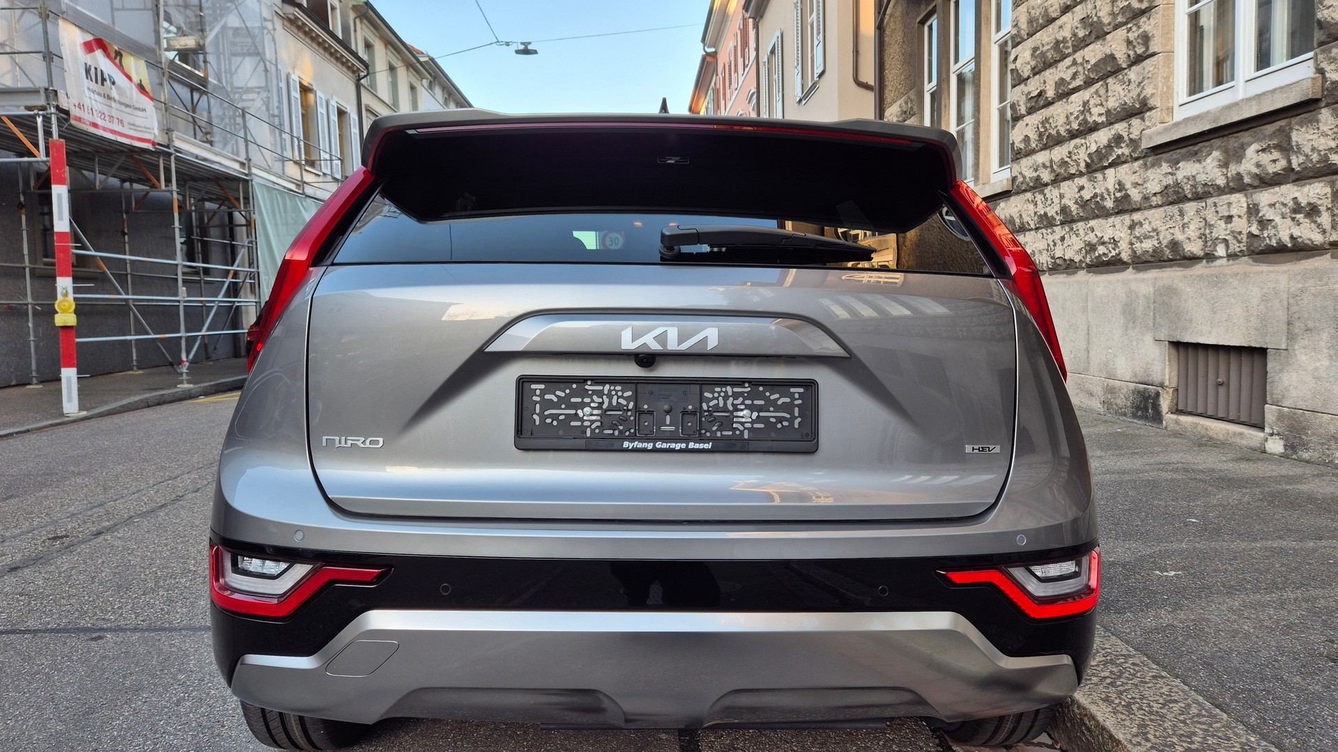 KIA Niro 1.6GDi Hybrid Style DCT-showroom-element-3