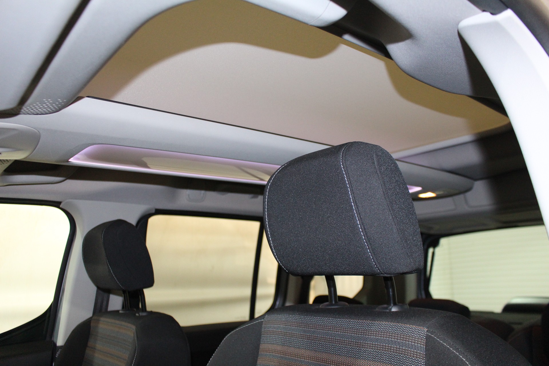 OPEL Combo Life 1.5 D Innovation S/S-image-13