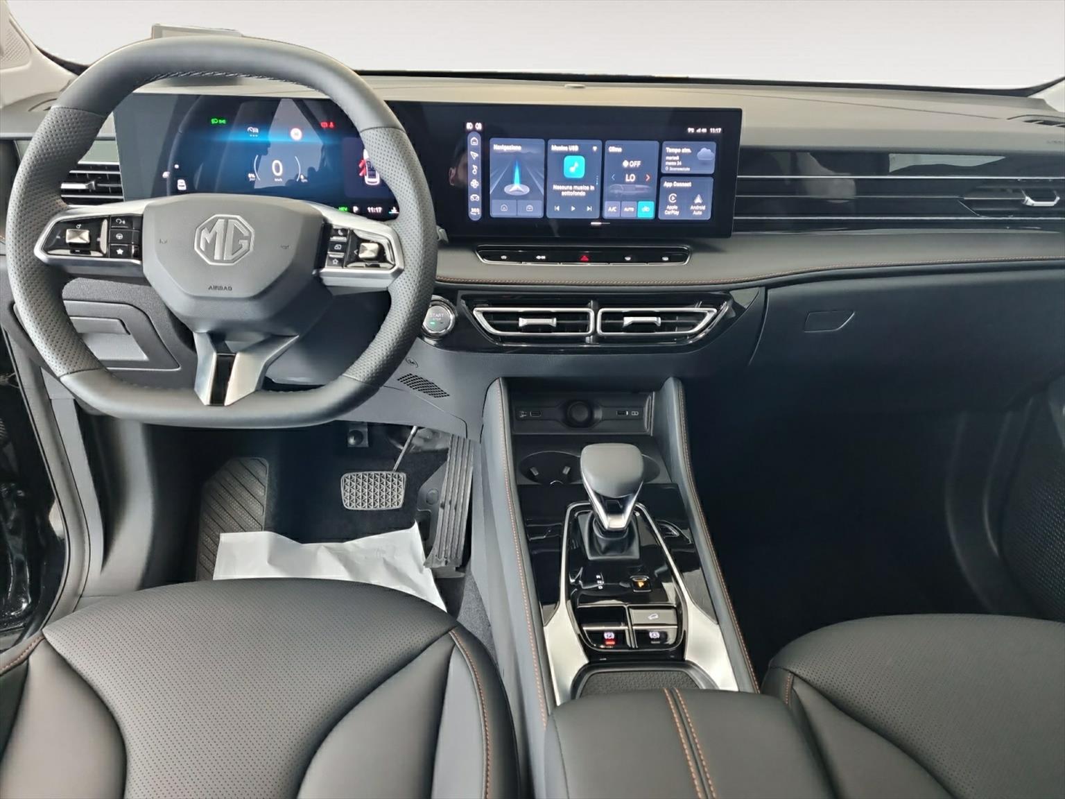 MG MG HS 1.5 T PHEV Luxury-image-5