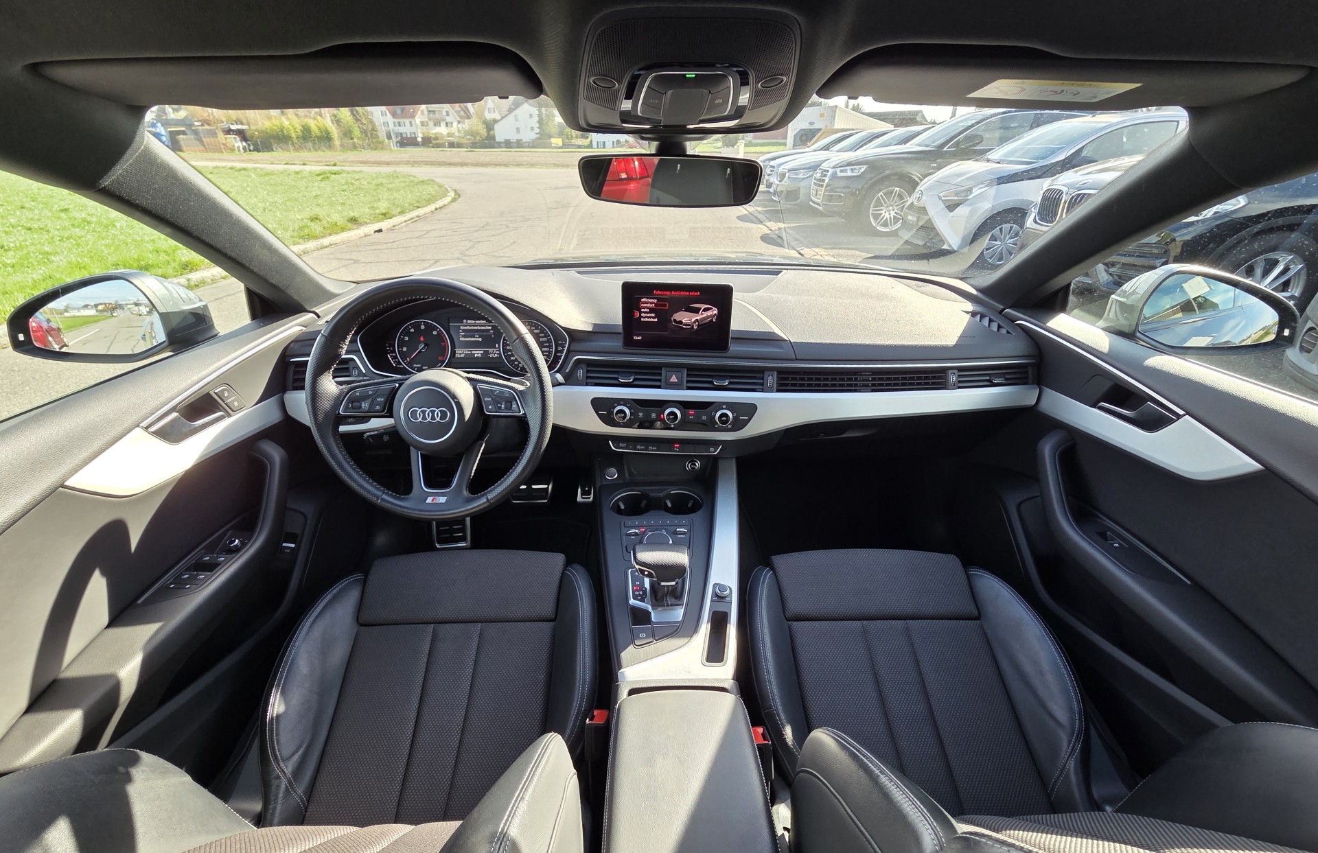 AUDI A5 Sportback 2.0 TFSI Sport S-tronic-image-9