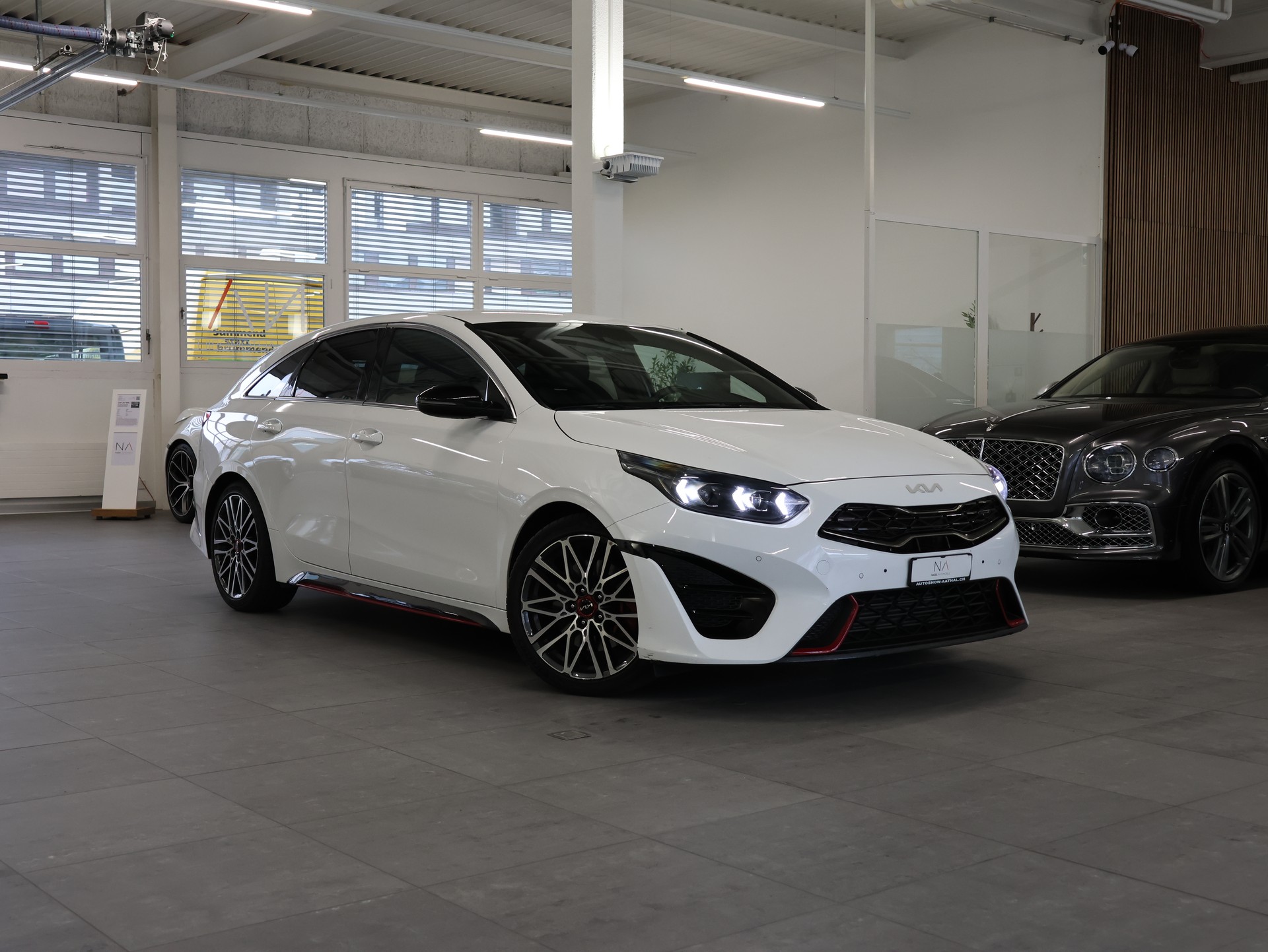KIA ProCeed 1.6 T-GDi GT DCT *JBL Anlage * *Rückfahrkamera* *Memory Packet*