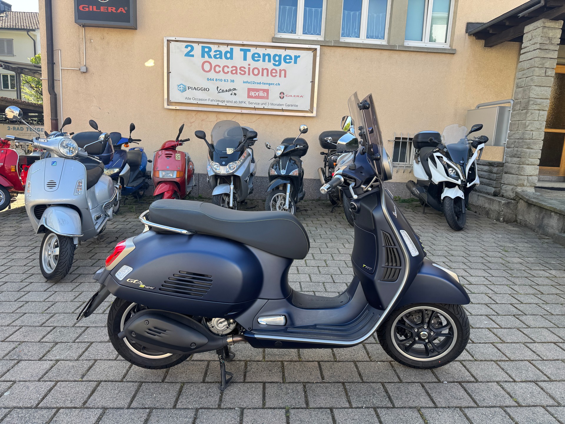 PIAGGIO Vespa GTS 300 Super Tech ABS-image-0