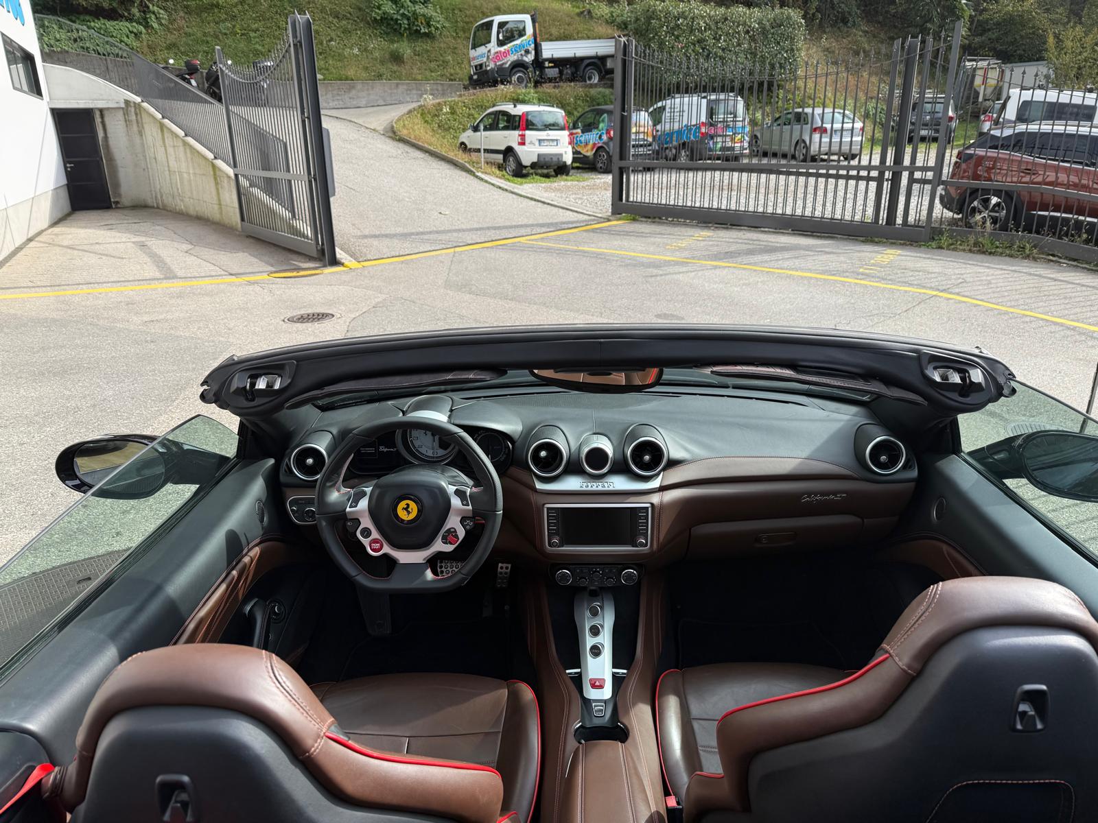FERRARI California 3.9 V8 T-image-7