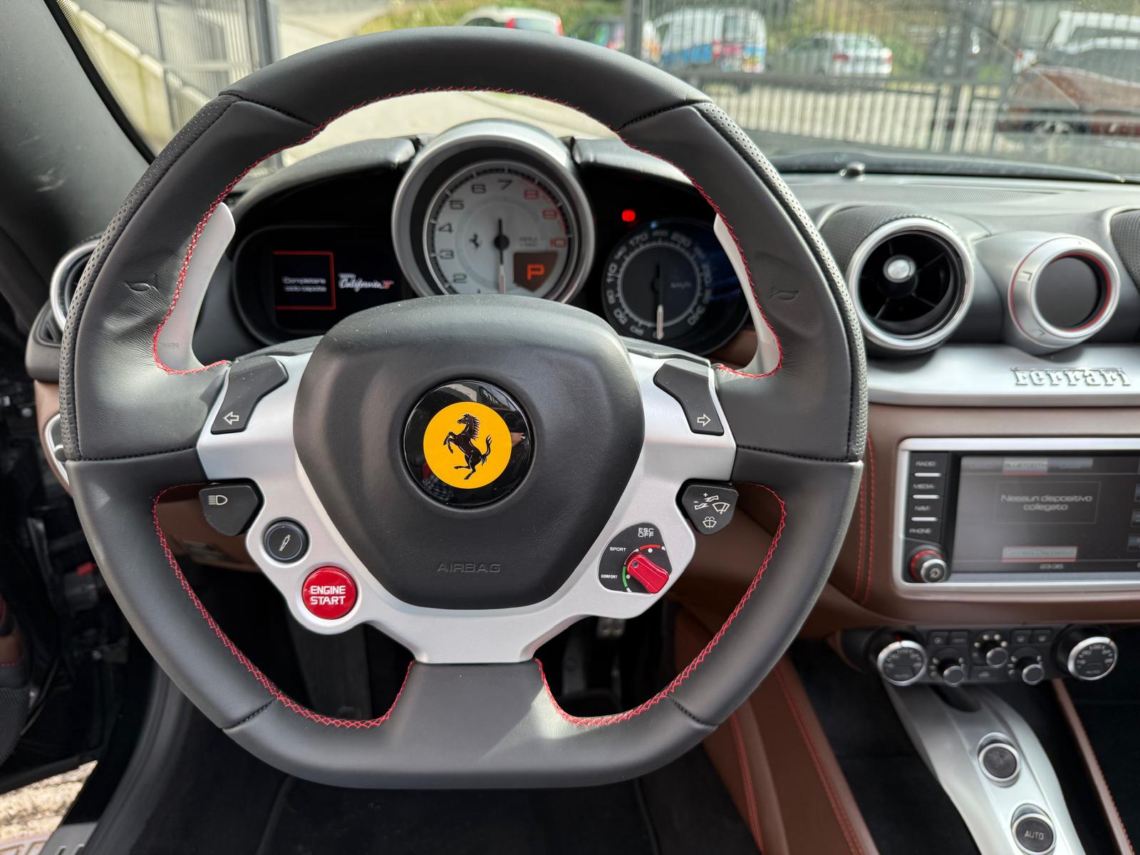 FERRARI California 3.9 V8 T-image-11