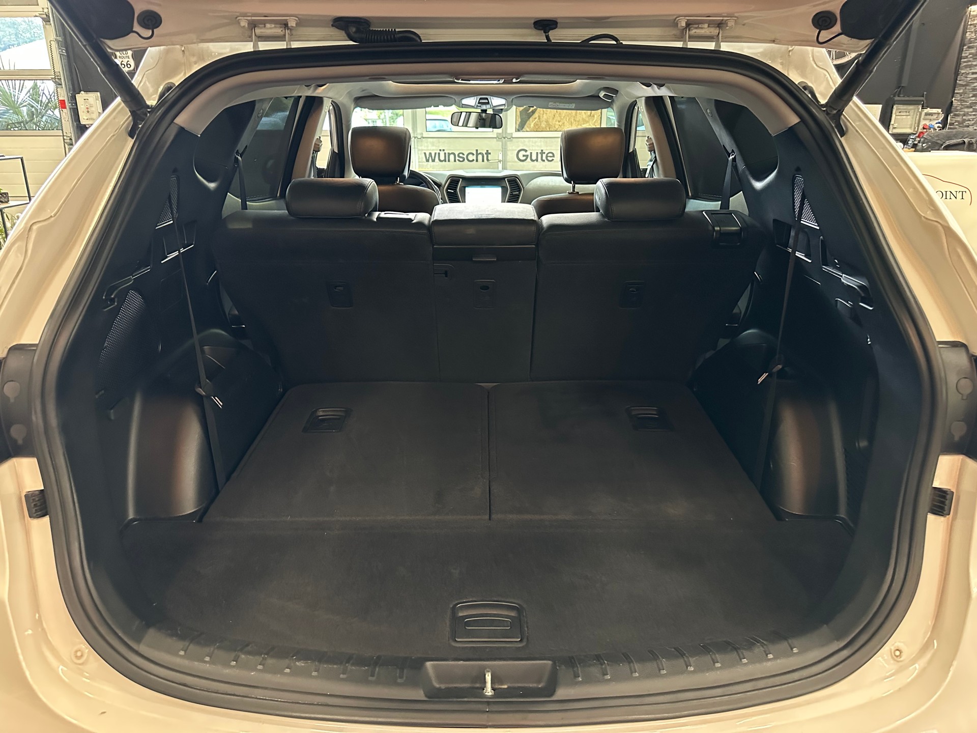 HYUNDAI Santa Fe 2.2 CRDI Vertex 4WD Automatic-image-25