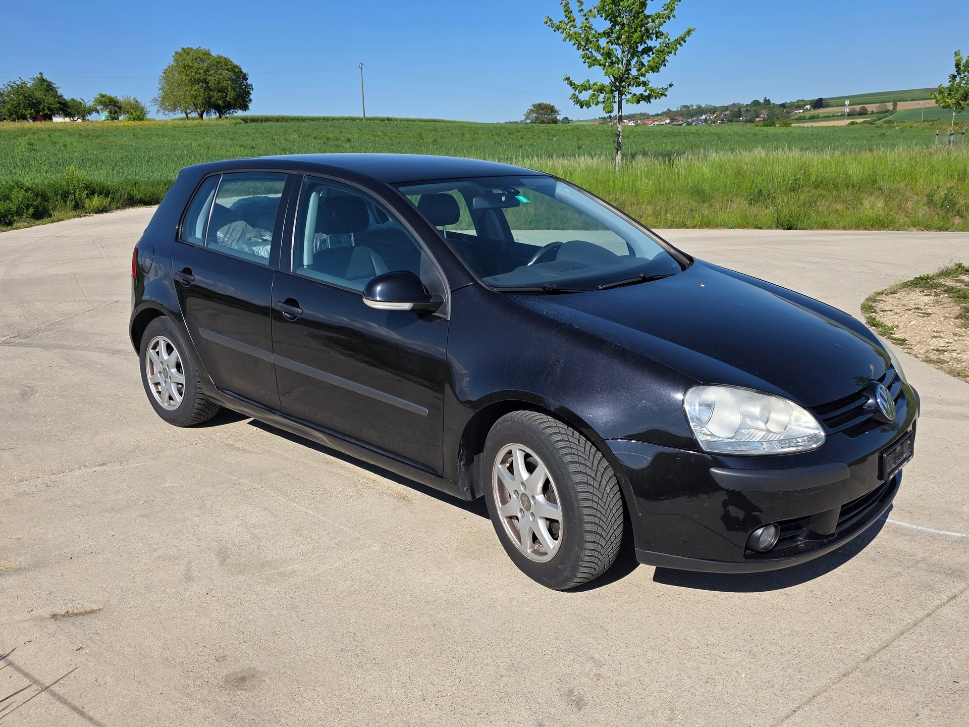 VW Golf 2.0 FSI Sportline 4Motion-image-2