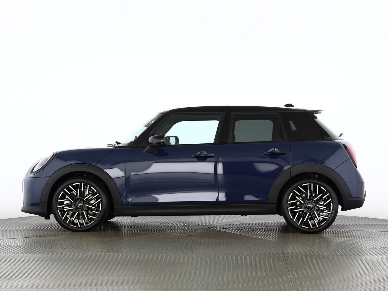MINI Cooper S DKG-showroom-element-2