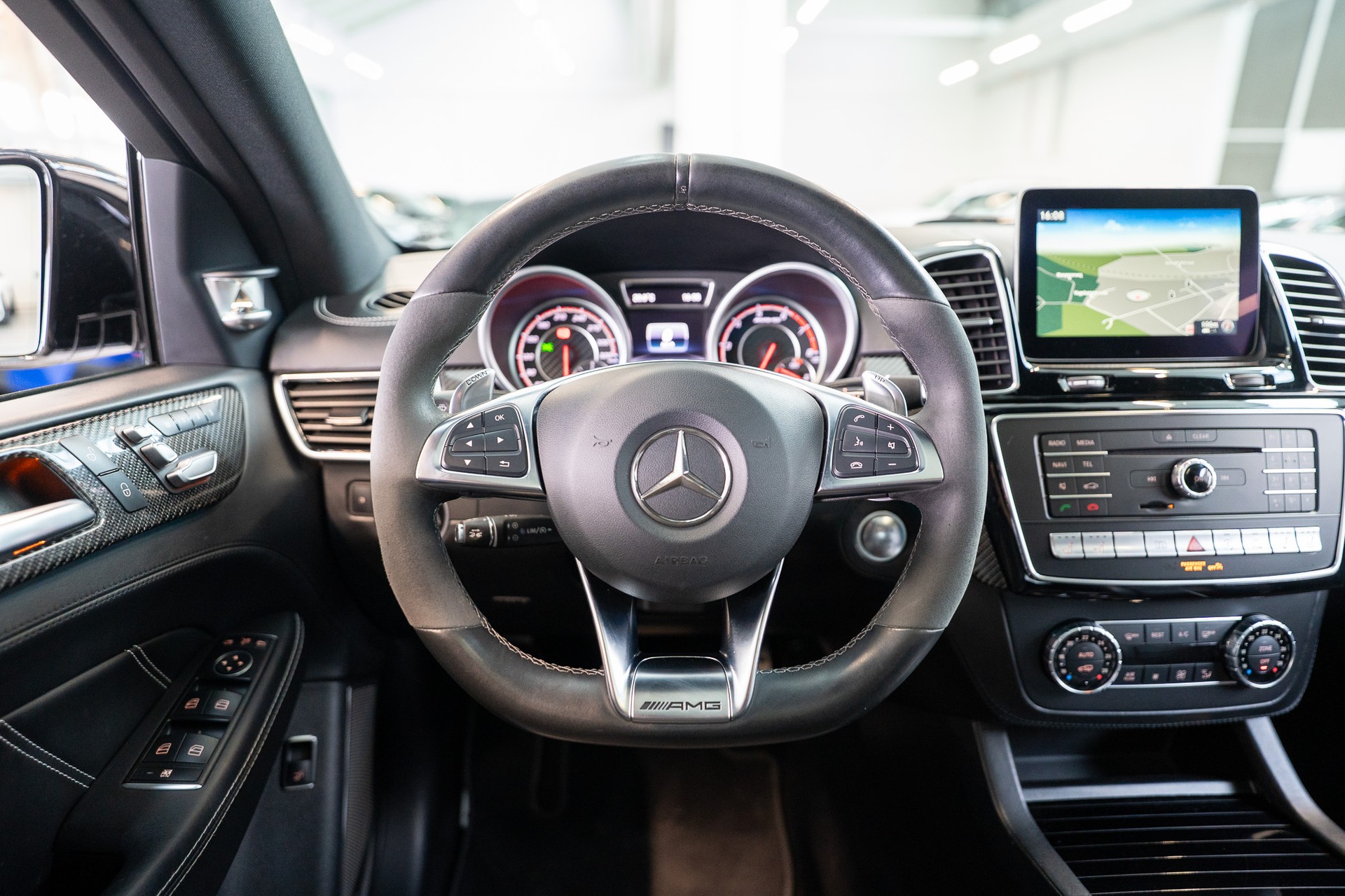 MERCEDES-BENZ GLE Coupé 63S / Brabus / Panorama / Bang&Olufsen-image-19
