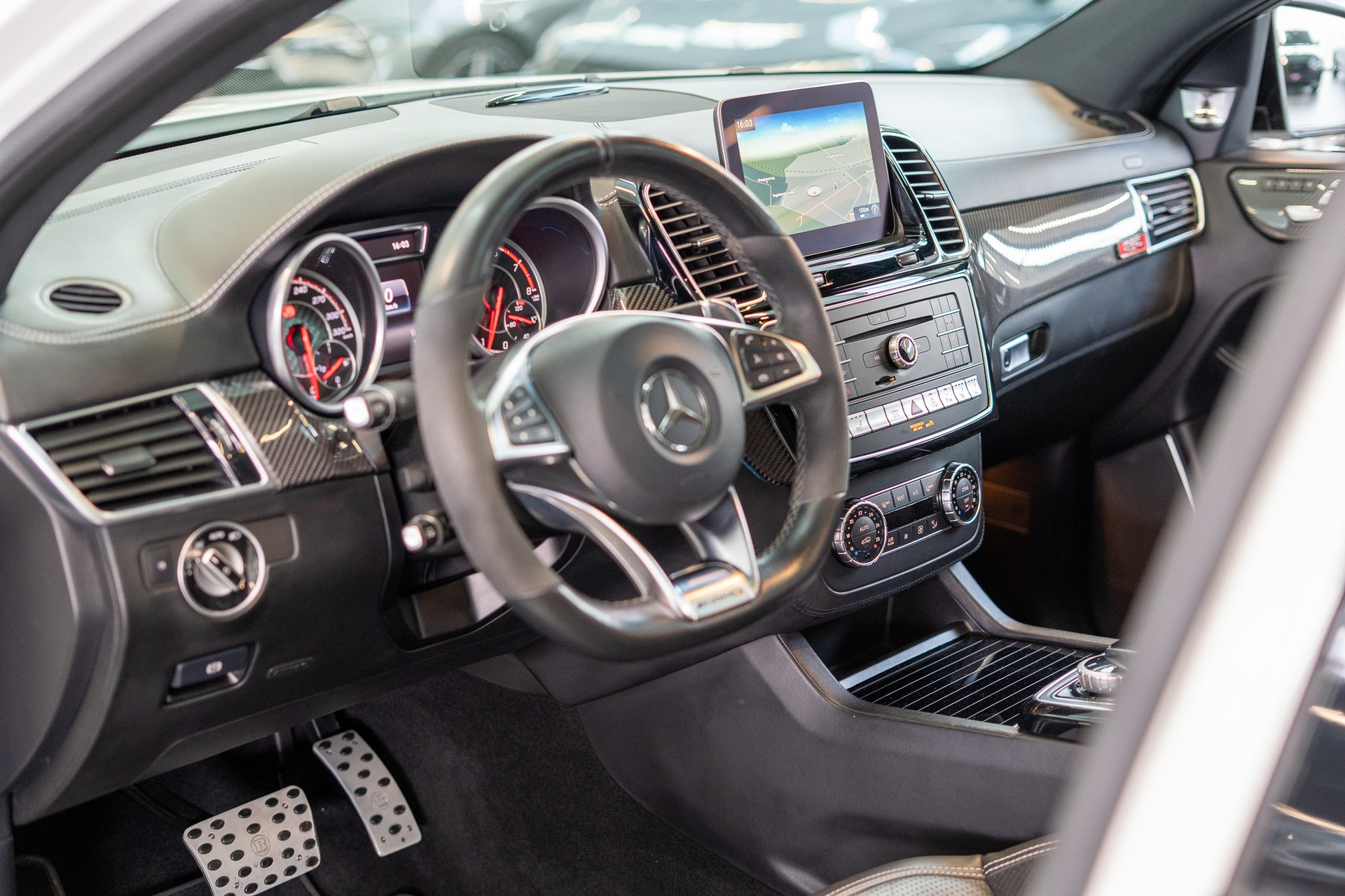 MERCEDES-BENZ GLE Coupé 63S / Brabus / Panorama / Bang&Olufsen-image-9