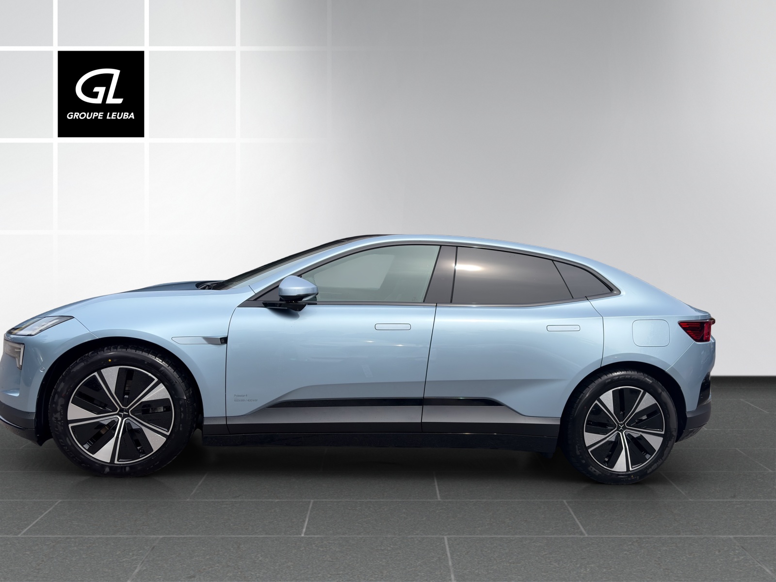 POLESTAR Polestar 4 Long Range Dual 100kWh Prime-showroom-element-3