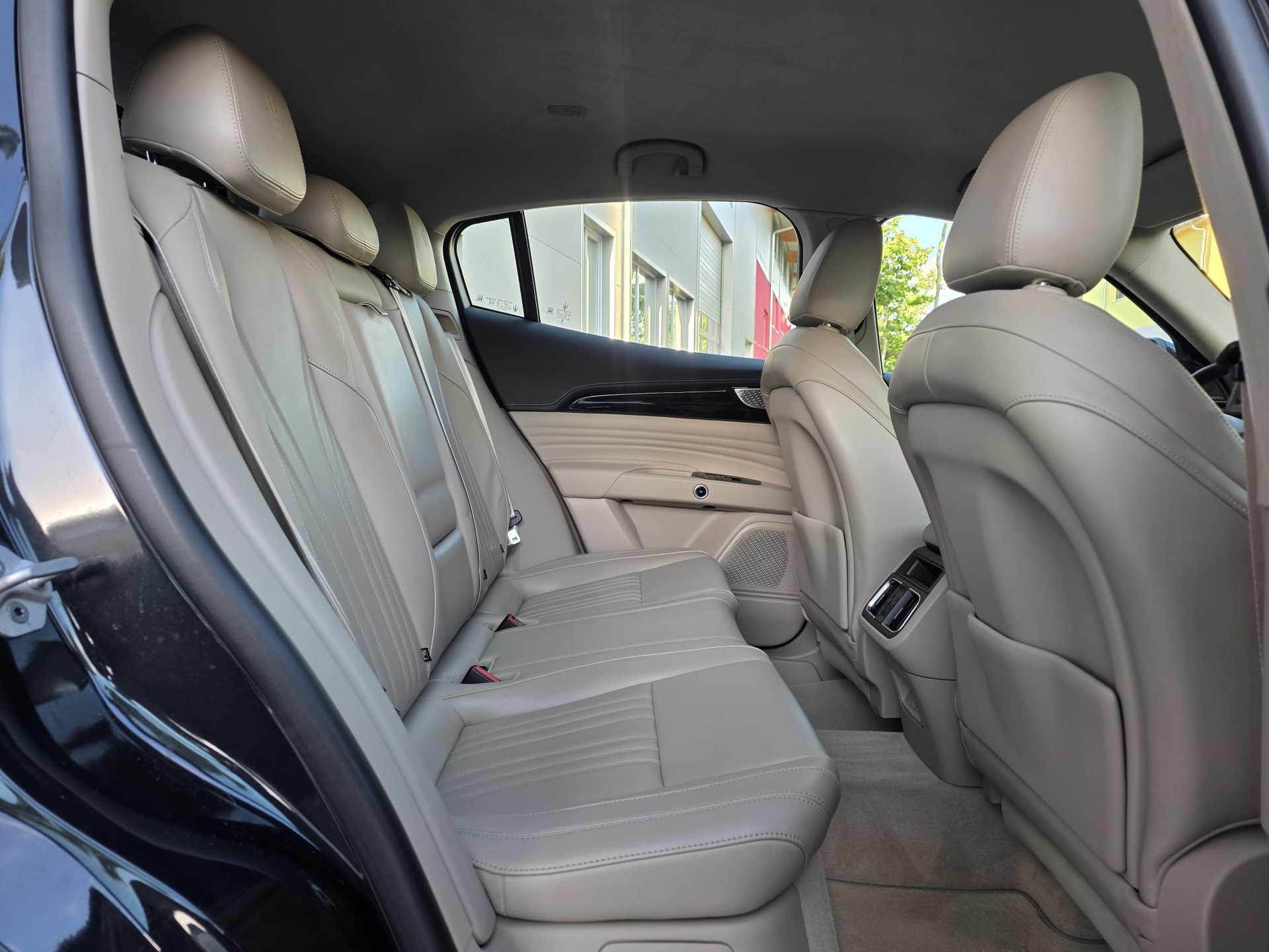 MASERATI Grecale 2.0 MHEV GT Hybrid Automatica ** ASSISTENZ PAKET PLUS - KOMFORT PAKET -360° KAMERA -SONOS FABER SOUND - ADAPTIVE LED -**-image-6