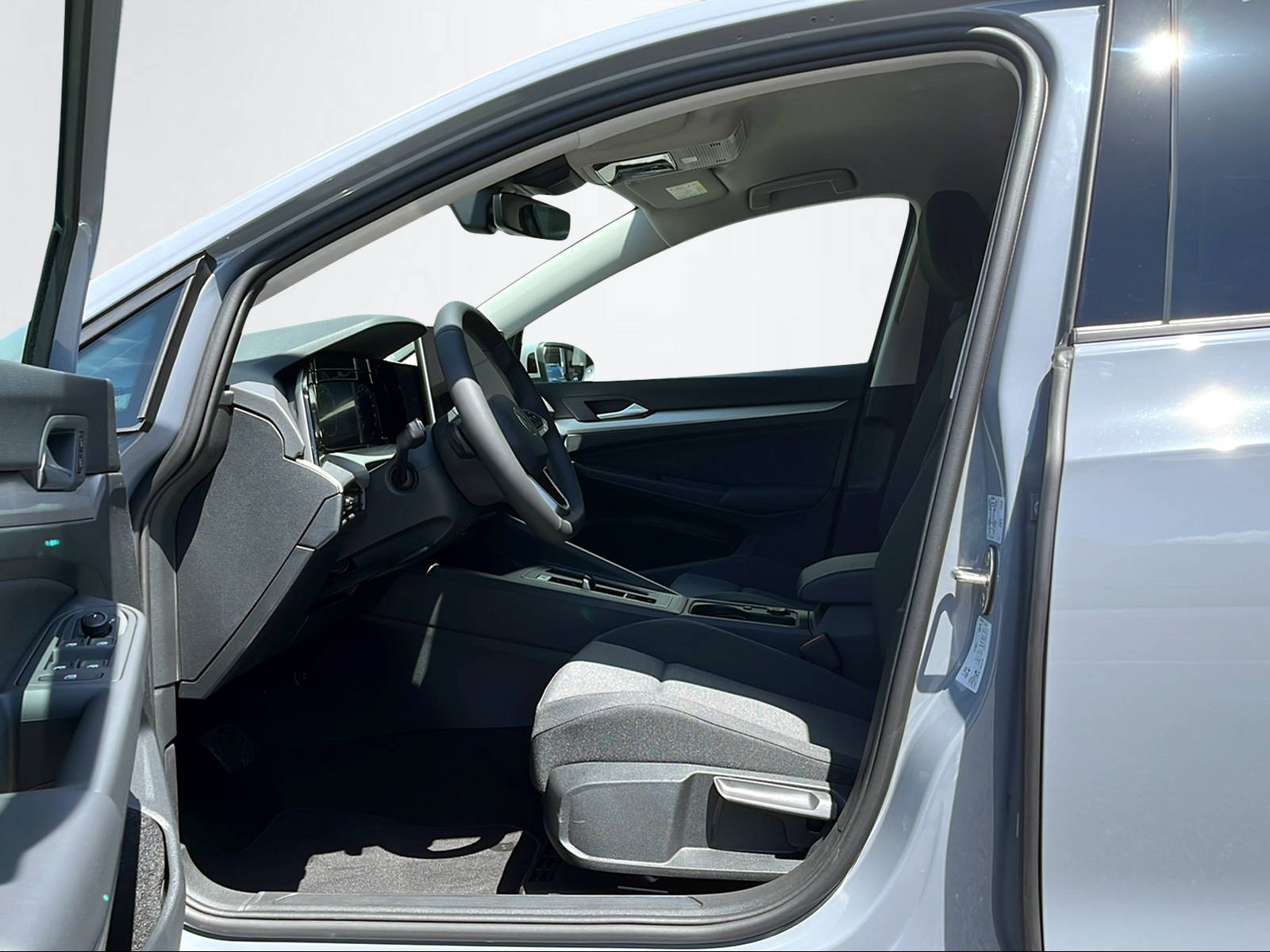 VW Golf VIII 1.5 eTSI Value DSG-image-7