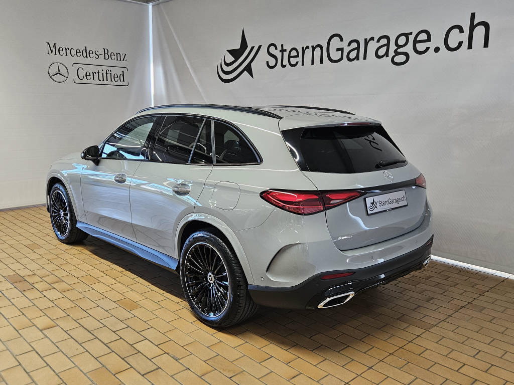 MERCEDES-BENZ GLC 400 e 4Matic AMG Line EQ Star-showroom-element-2