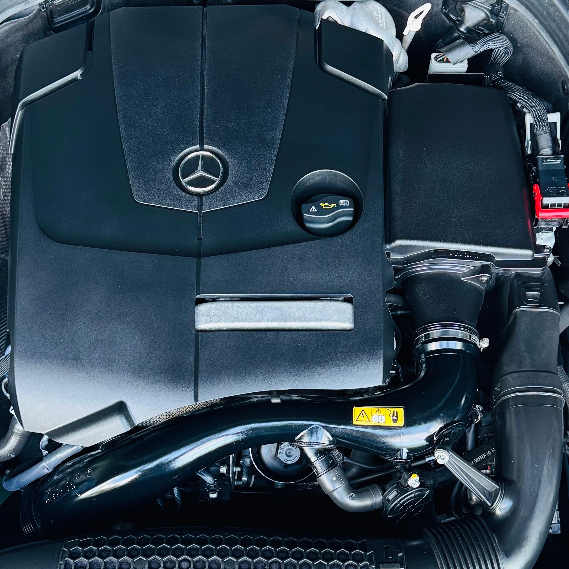MERCEDES-BENZ E 250 7G-Tronic-image-22