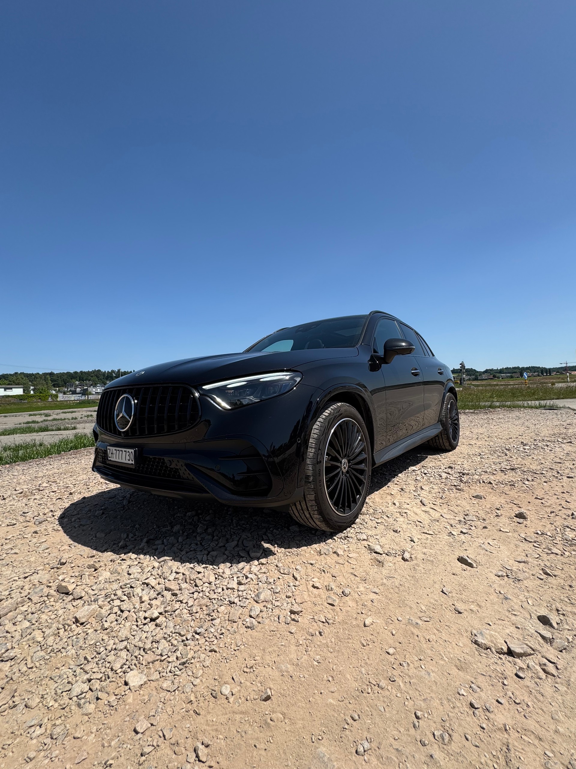 MERCEDES-BENZ GLC 400 e AMG Line 4matic-image-1