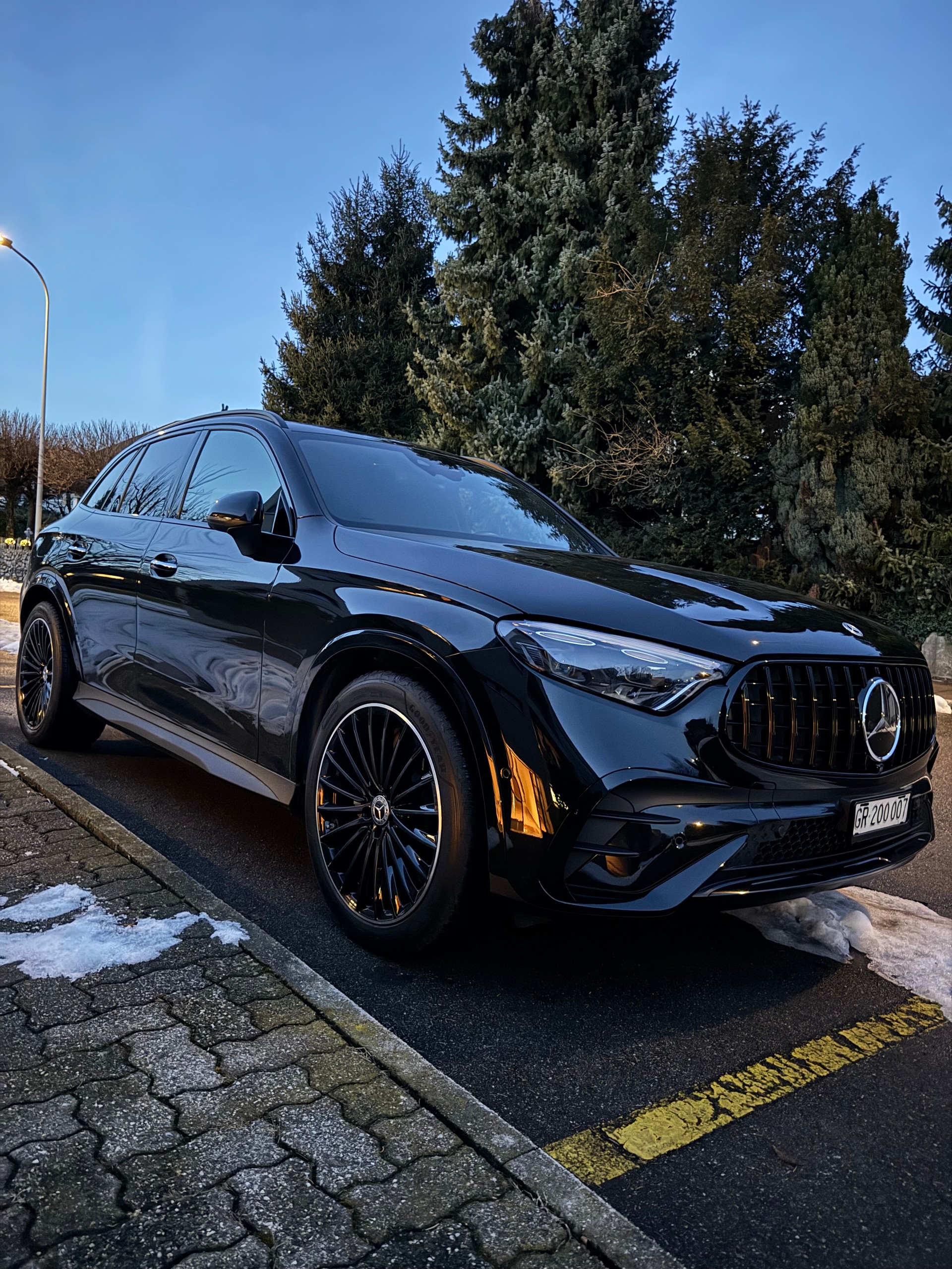 MERCEDES-BENZ GLC 400 e AMG Line 4matic