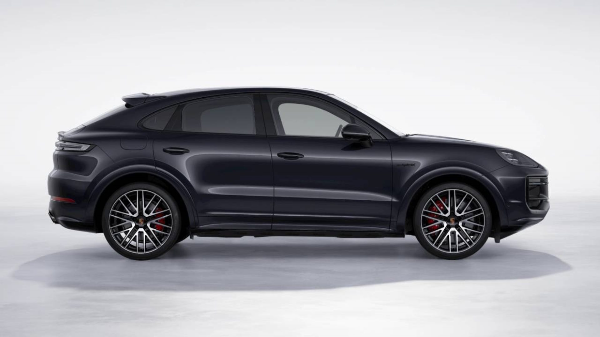 PORSCHE Cayenne S E-Hybrid Coupé Black Edition-image-5