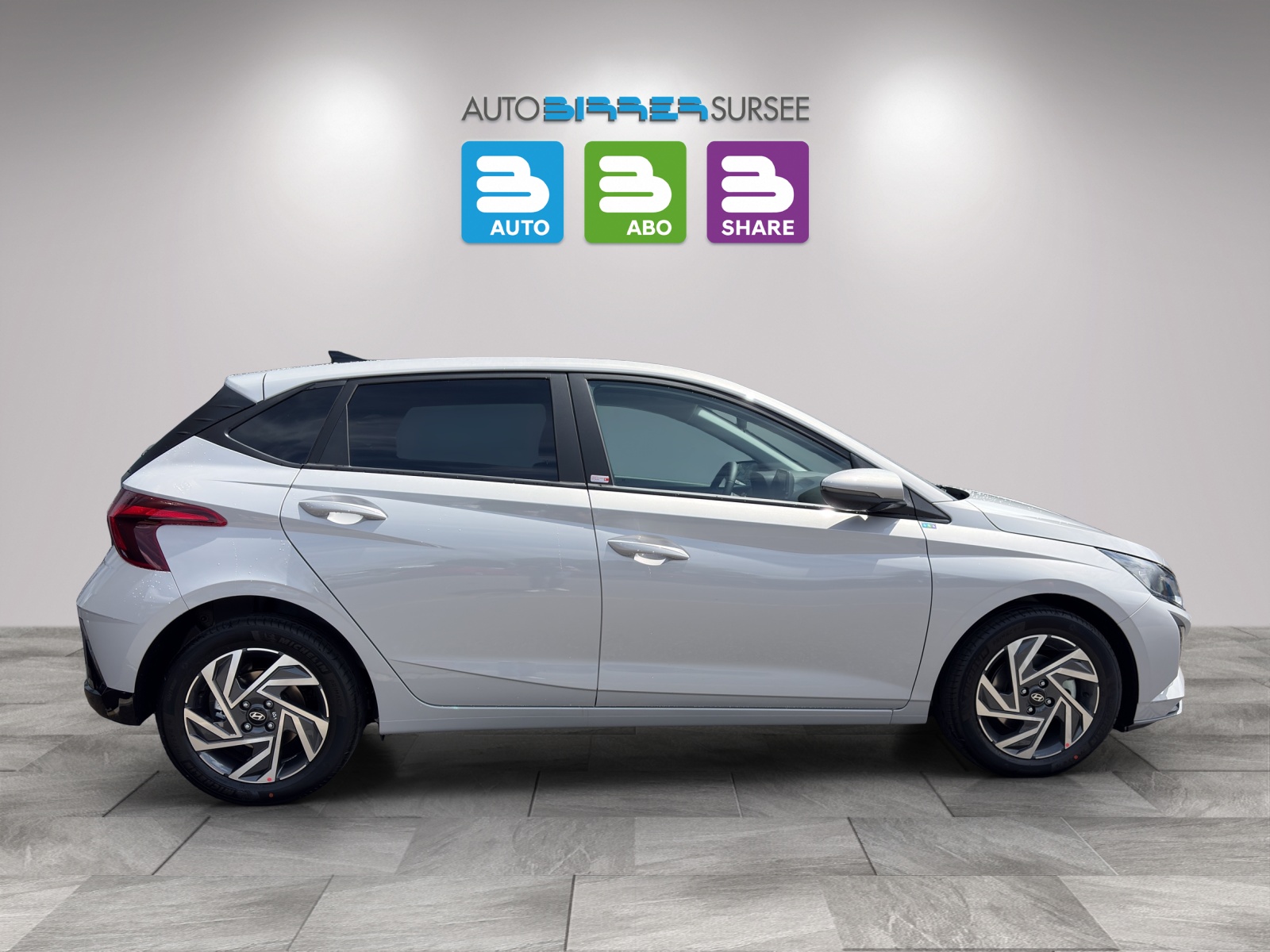 HYUNDAI i20 1.0 T-GDi Amplia-showroom-element-3