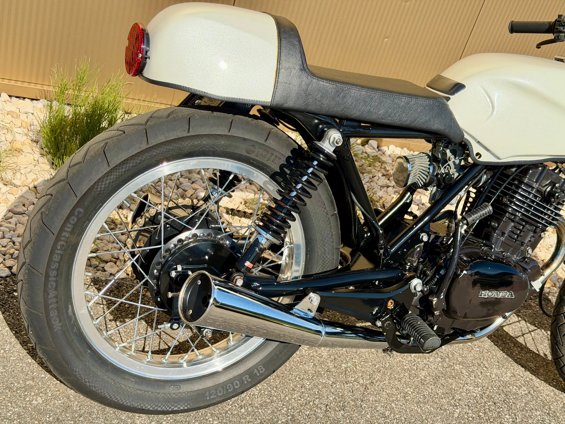 HONDA CB 250 RS CAFE RACER-image-6