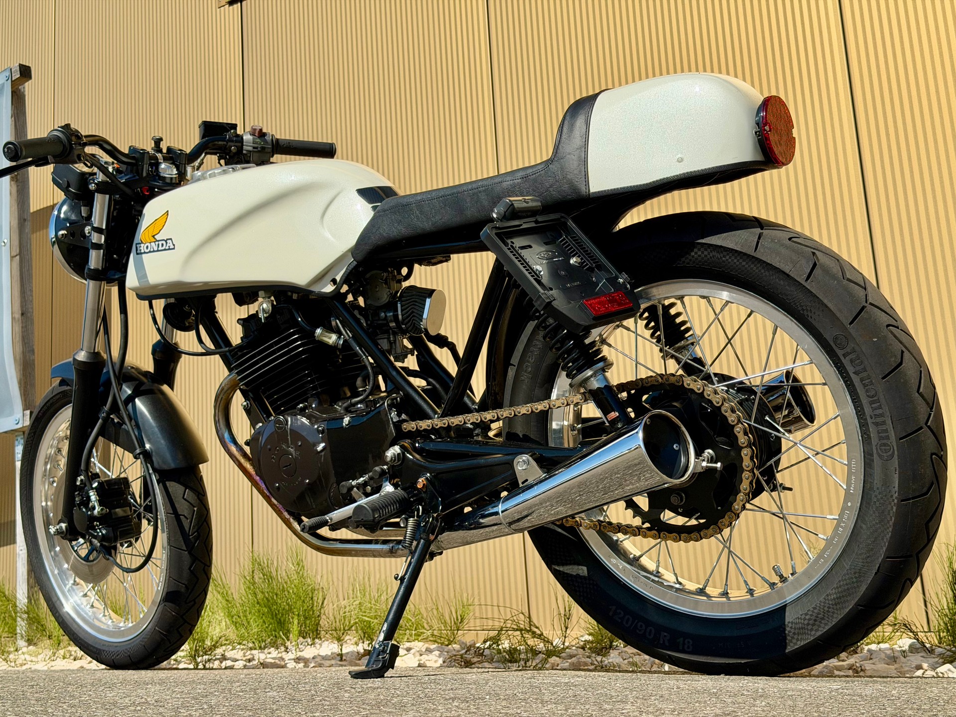 HONDA CB 250 RS CAFE RACER-image-11