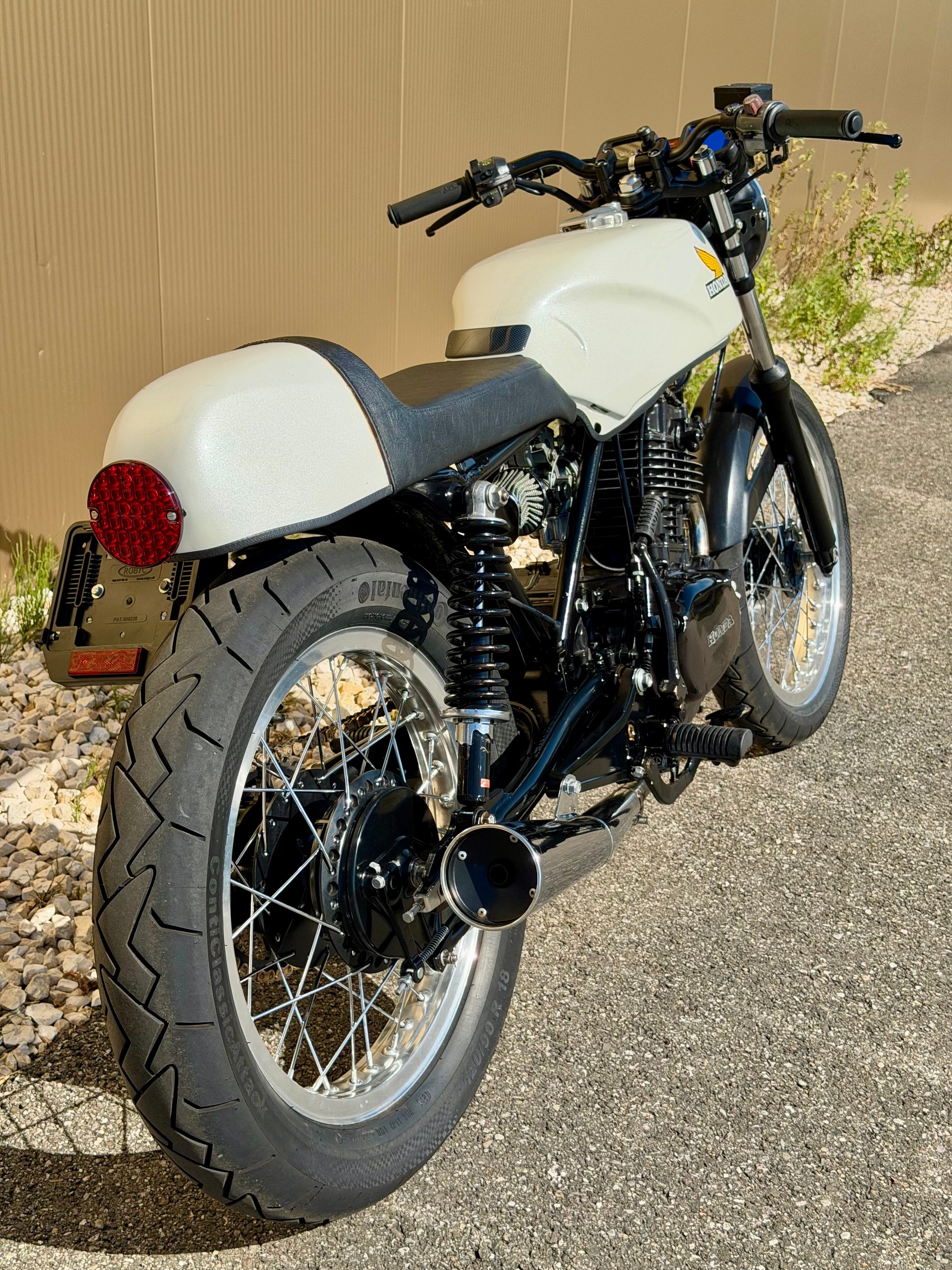 HONDA CB 250 RS CAFE RACER-image-5