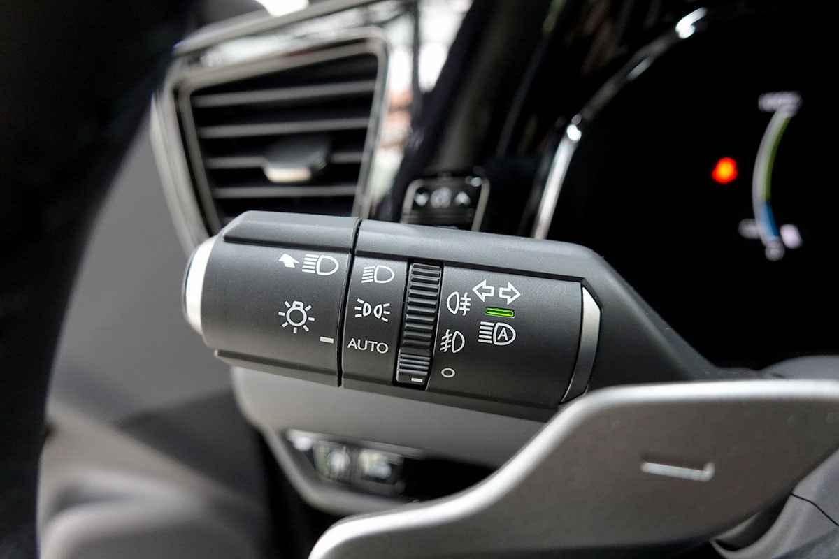 LEXUS NX 450h+ E-FOUR Excellence Panoramaglasdach-image-17