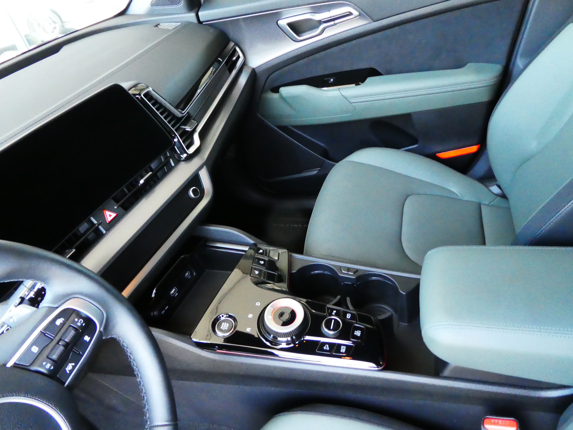 KIA Sportage 1.6T-GDi PHEV Power Edition 4x4 A-image-11