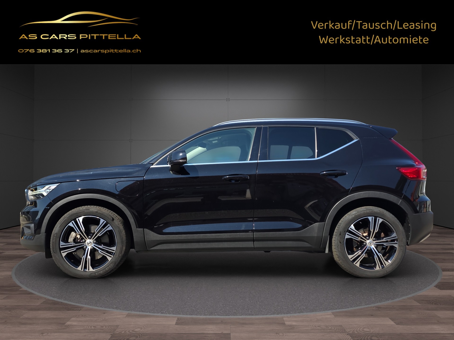 VOLVO XC40 T5 TwE R-Design DCT-showroom-element-1