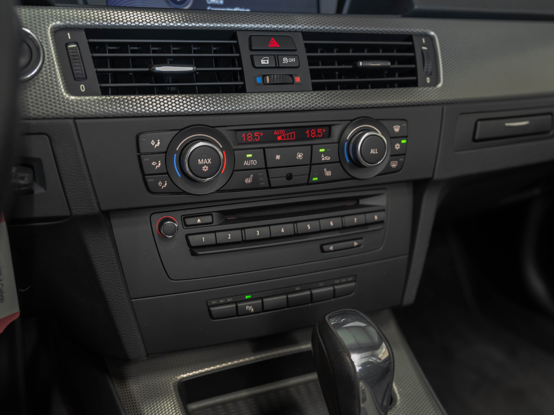 BMW 320d Cabriolet Steptronic-image-31