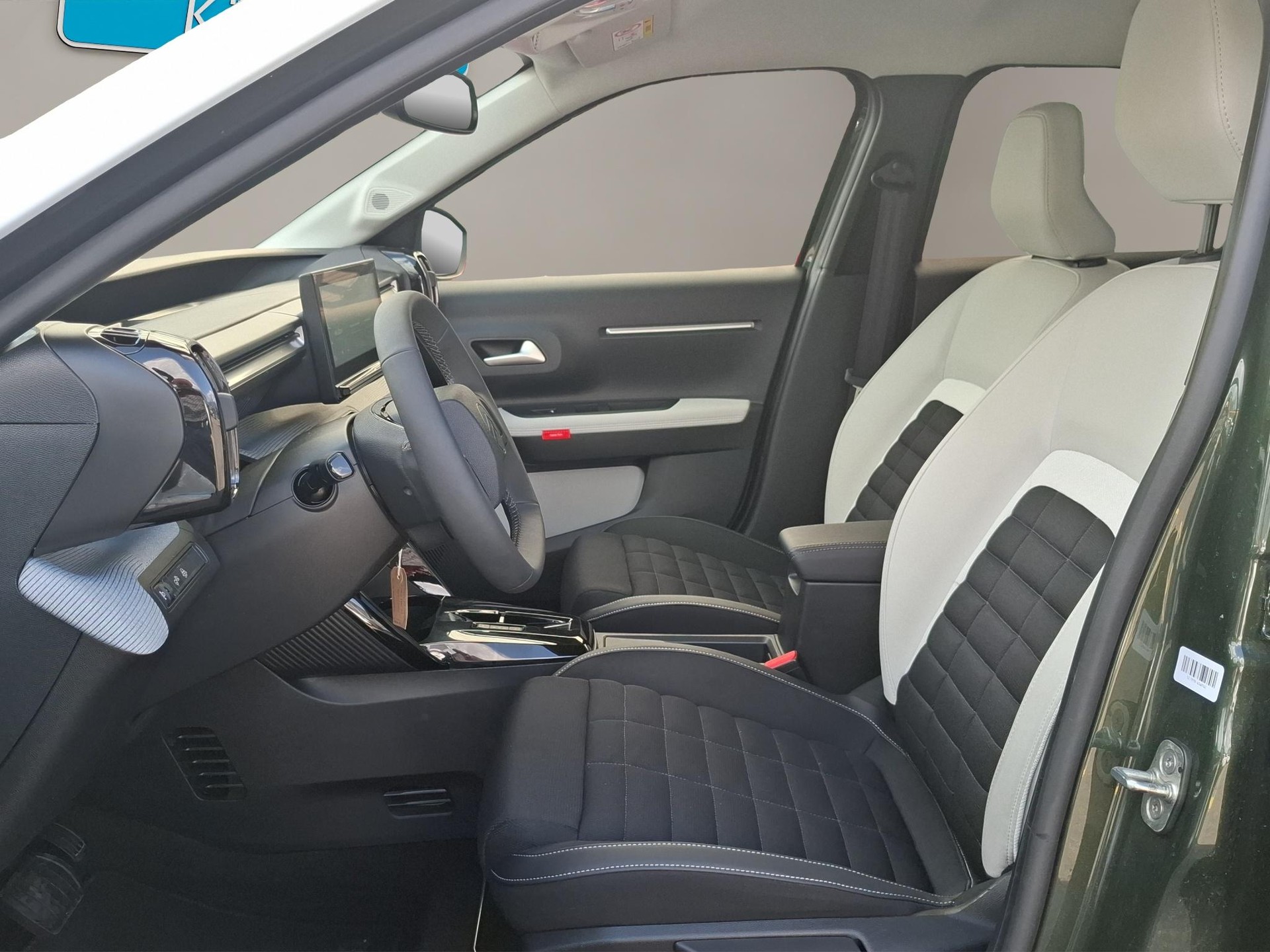 CITROEN C3 Aircross 1.2 Hybrid Max-image-5