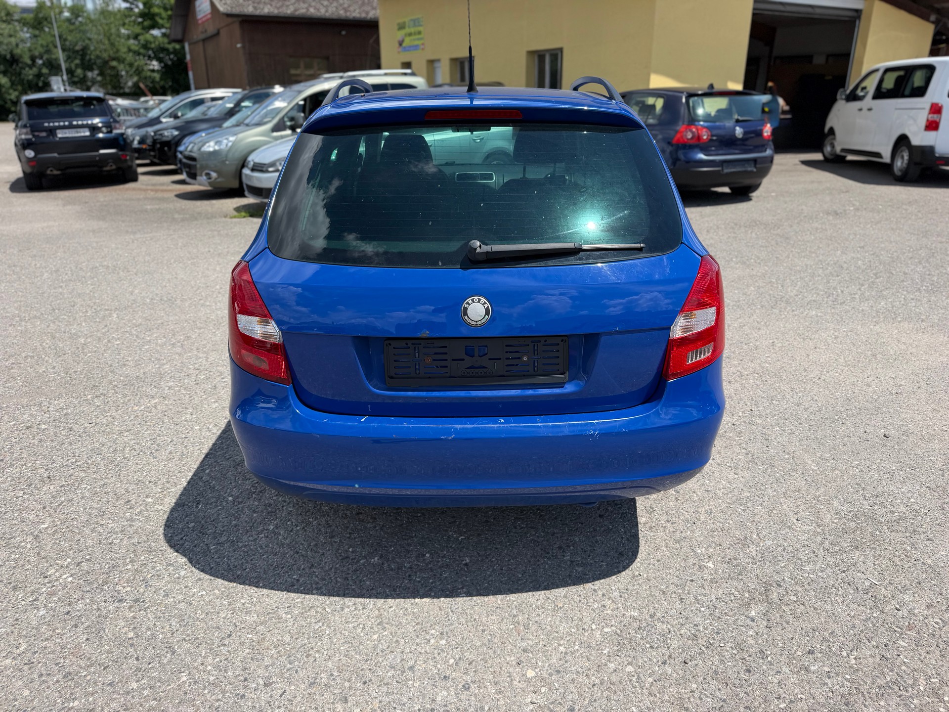SKODA Fabia 1.2 Entry-image-5