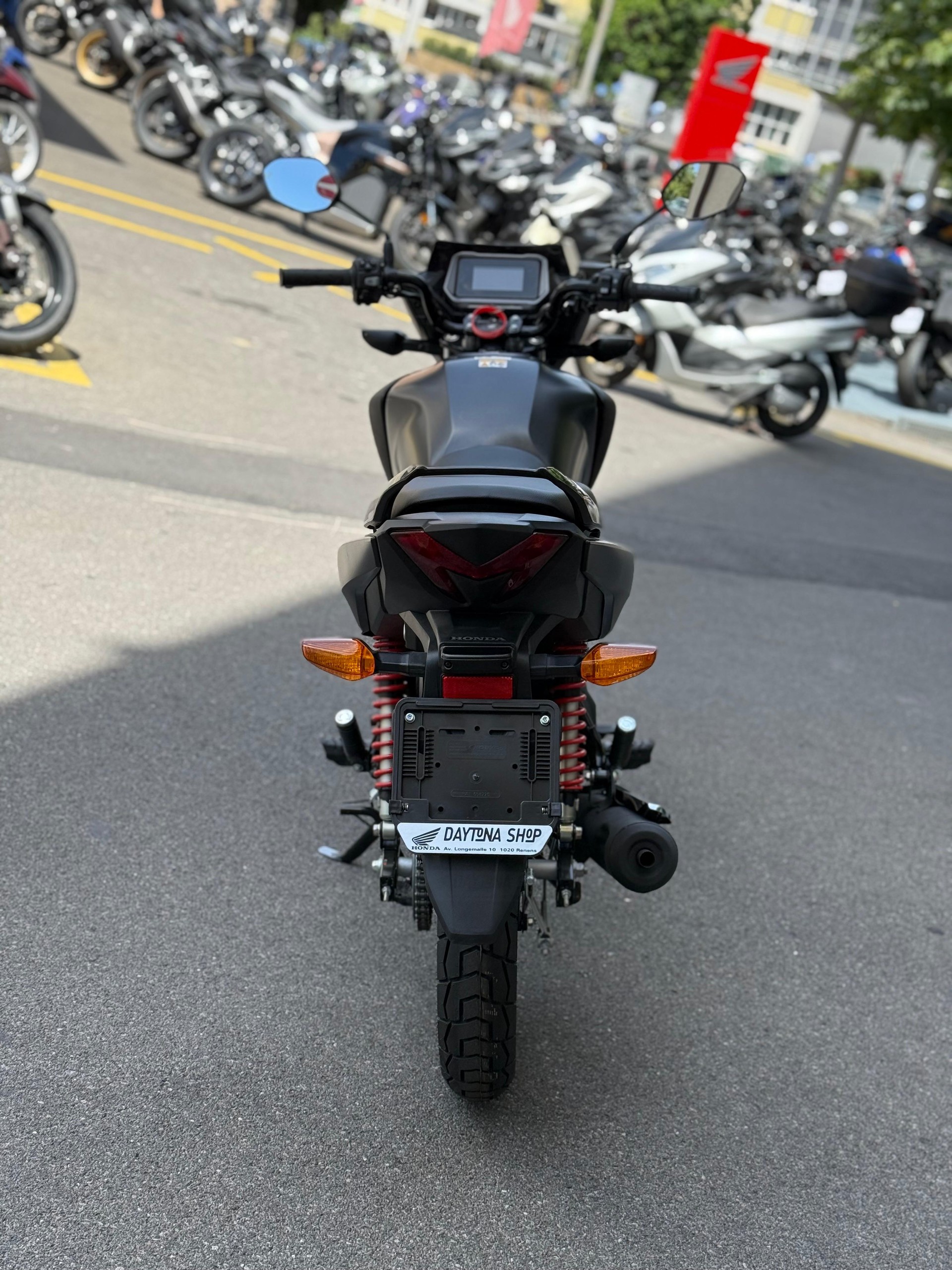 HONDA CBF 125 M-image-5