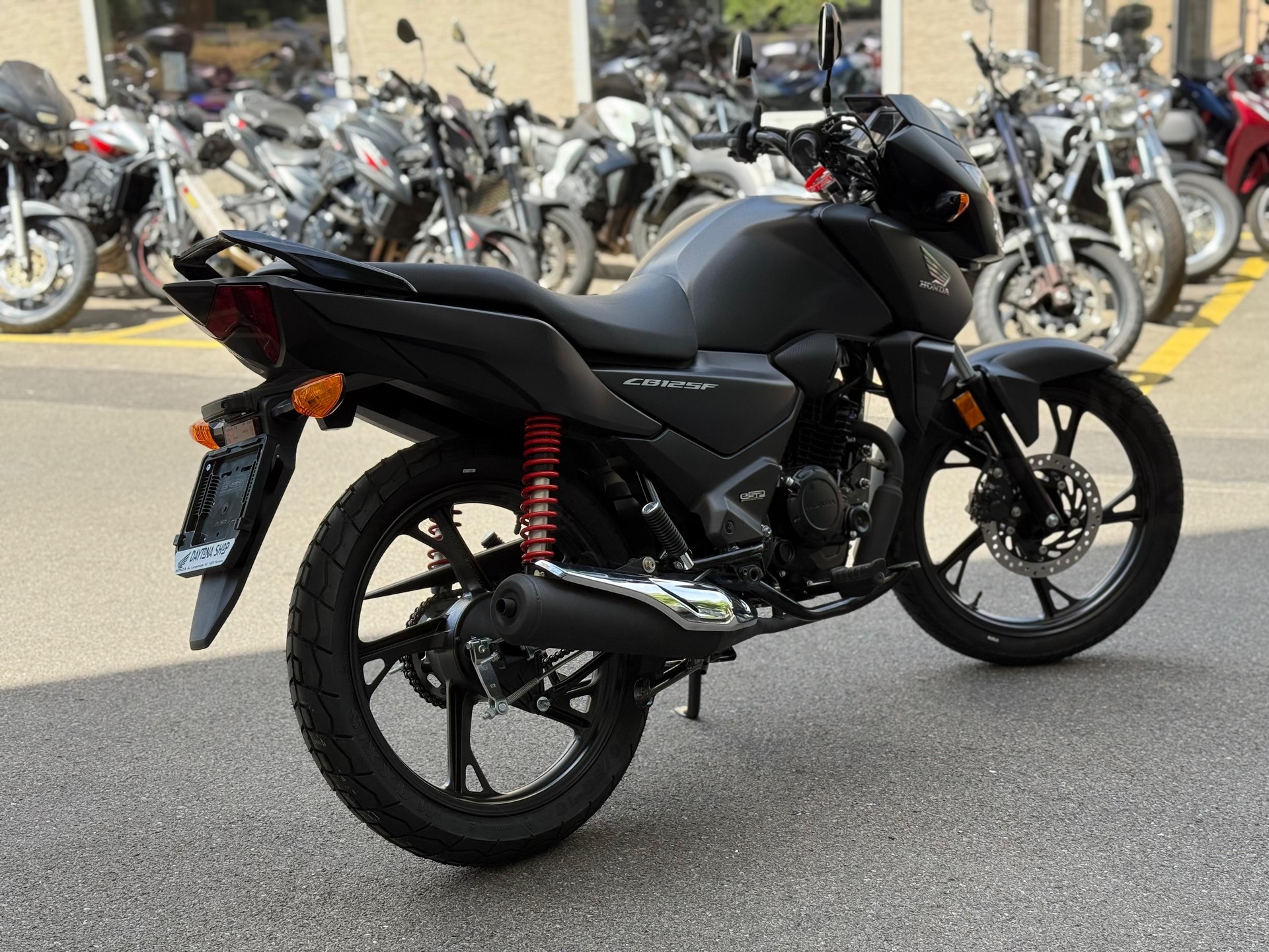 HONDA CBF 125 M-image-6