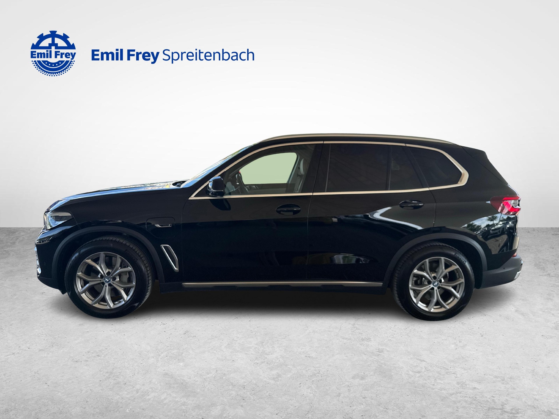 BMW X5 45e xDrive-showroom-element-1