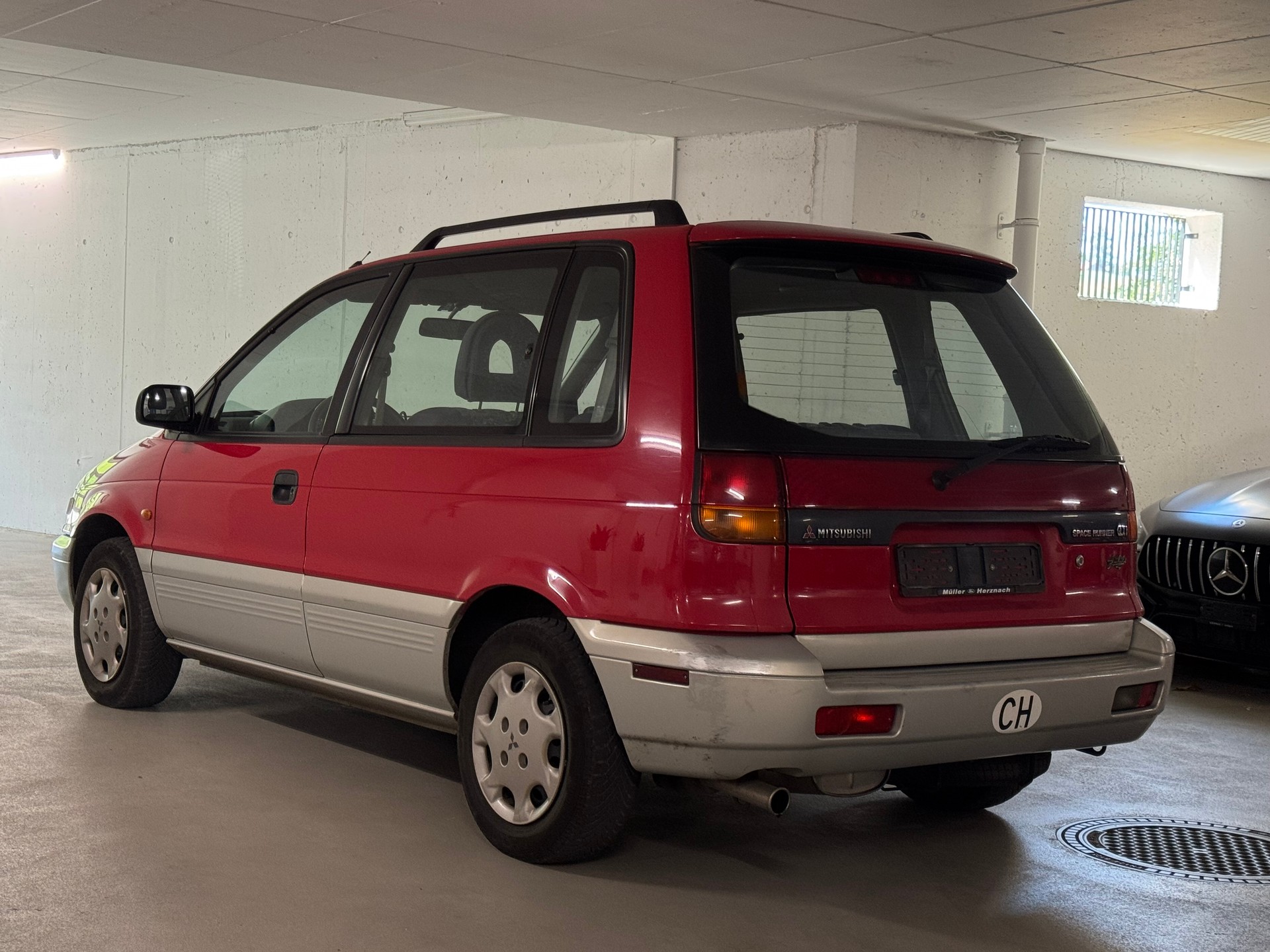 MITSUBISHI Space R 1.8 GLXi Cool Ed.-image-4