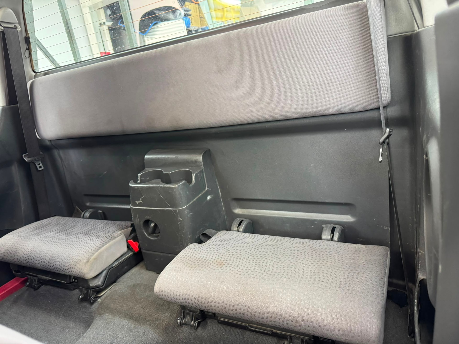 ISUZU D-MAX SpaceCab LS 3.0 4x4-image-14