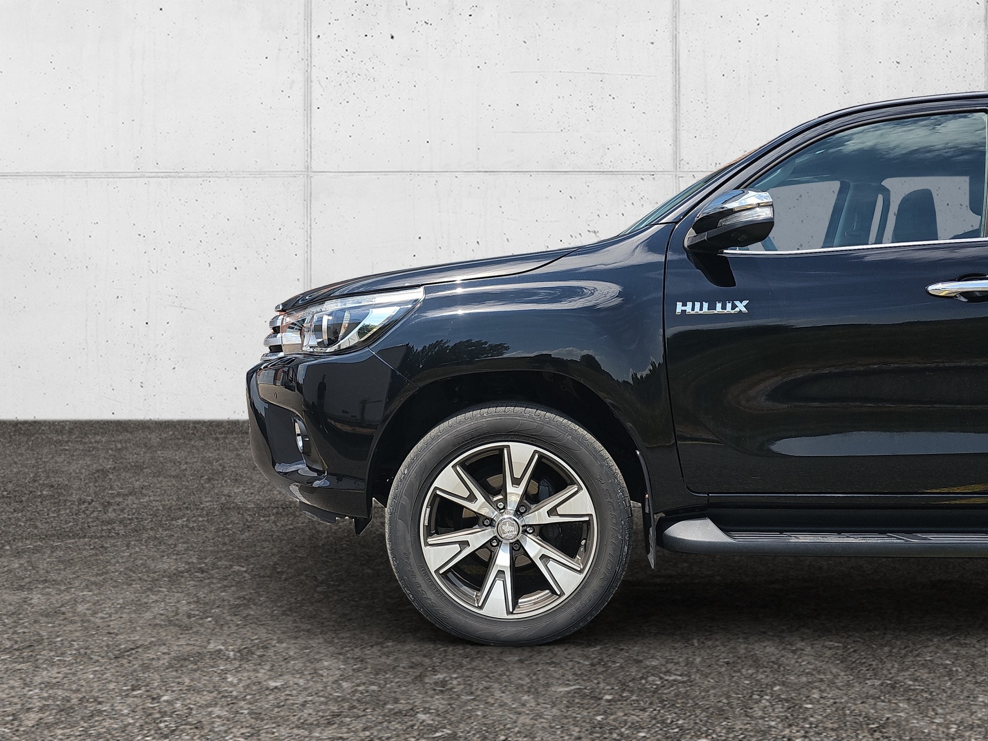 TOYOTA Hilux 2.4-4D Sol Premium Double Cab 4x4 A-image-4