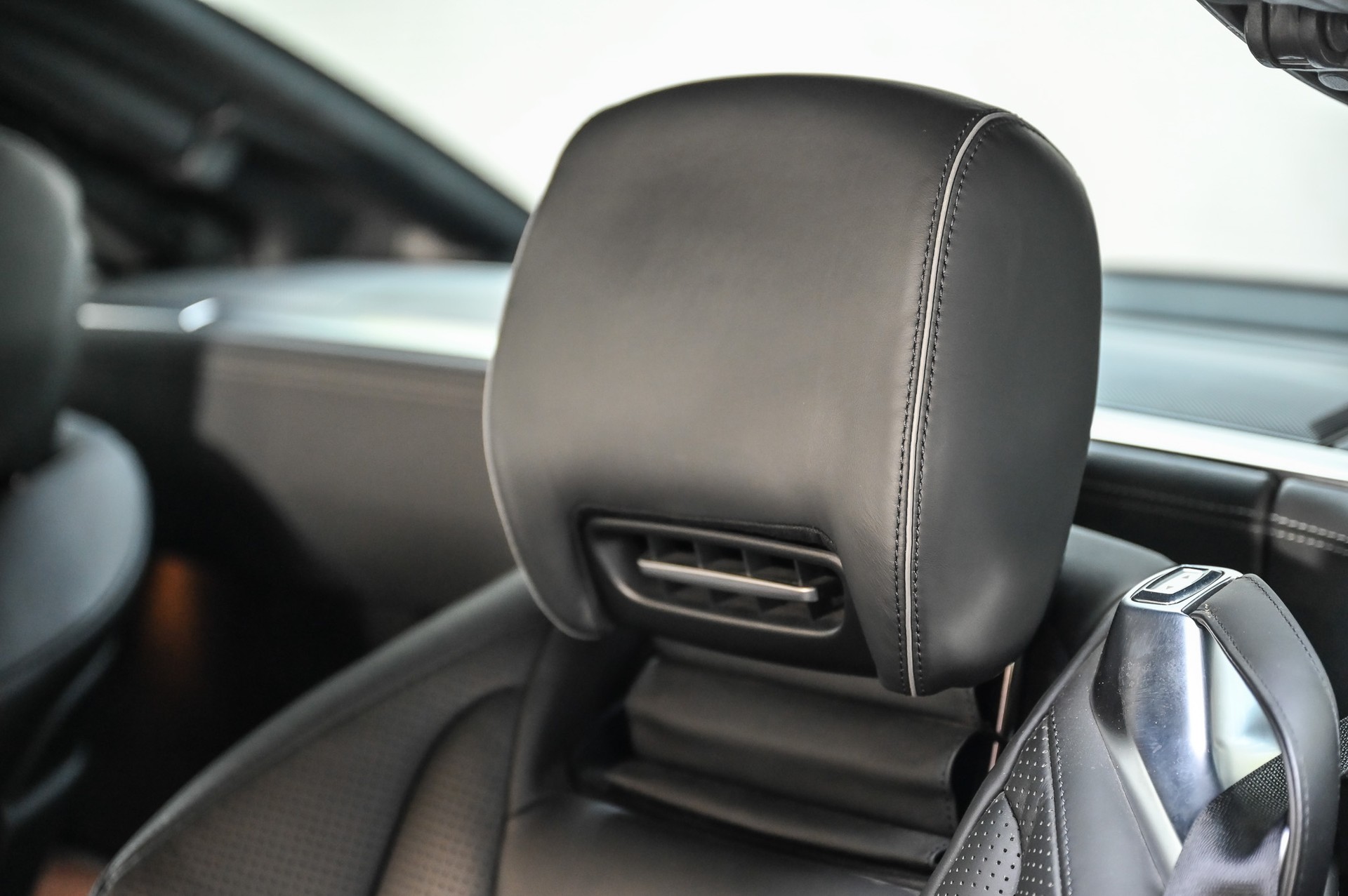 MERCEDES-BENZ SL 63 AMG Speedshift-image-33