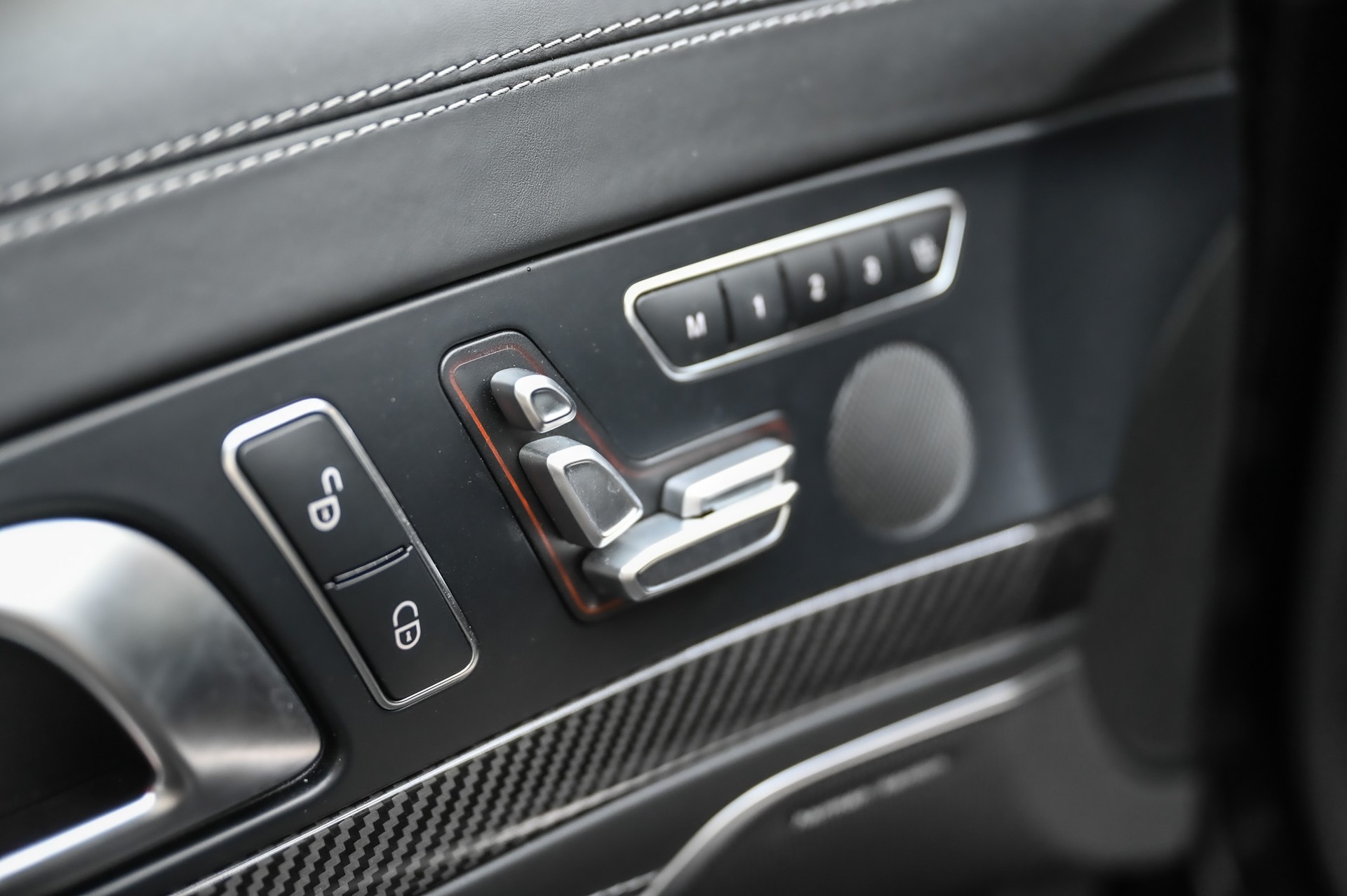 MERCEDES-BENZ SL 63 AMG Speedshift-image-37