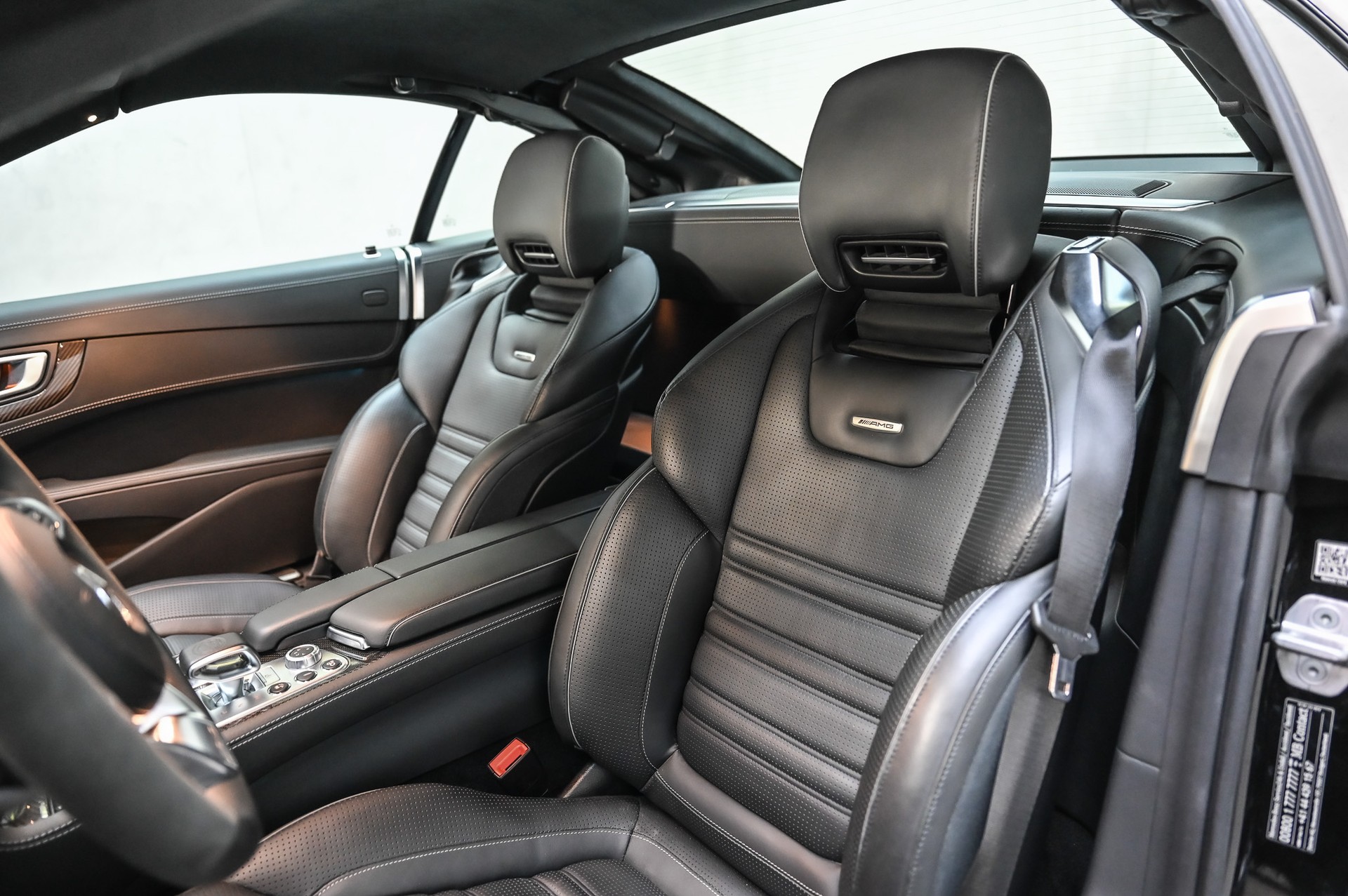 MERCEDES-BENZ SL 63 AMG Speedshift-image-30