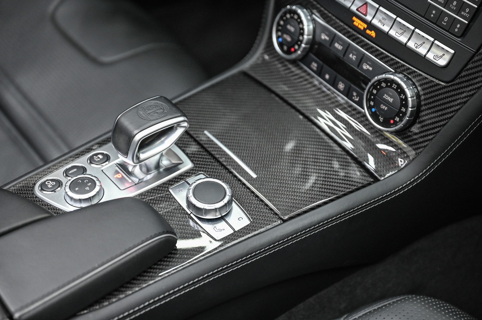 MERCEDES-BENZ SL 63 AMG Speedshift-image-38