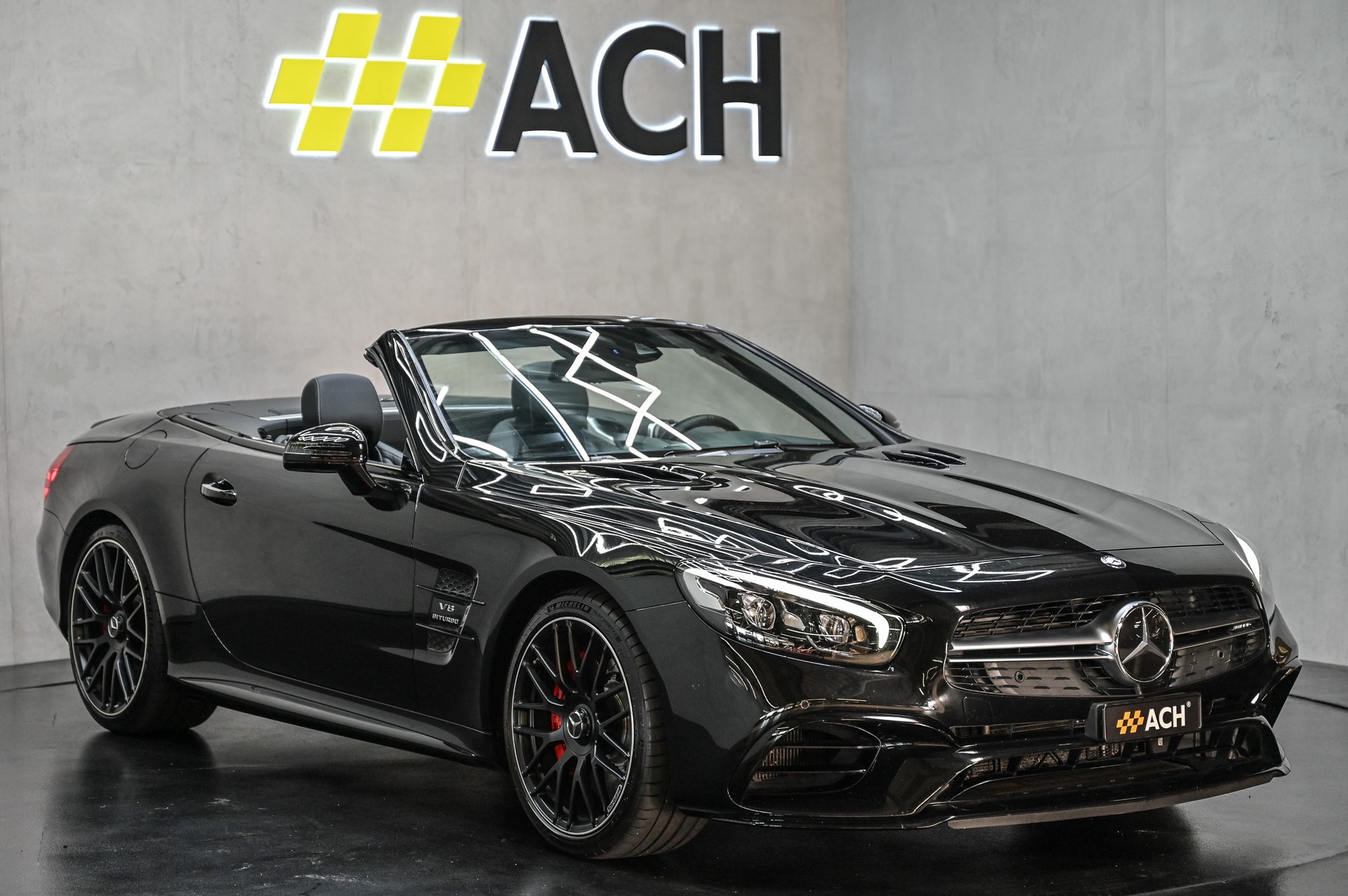 MERCEDES-BENZ SL 63 AMG Speedshift
