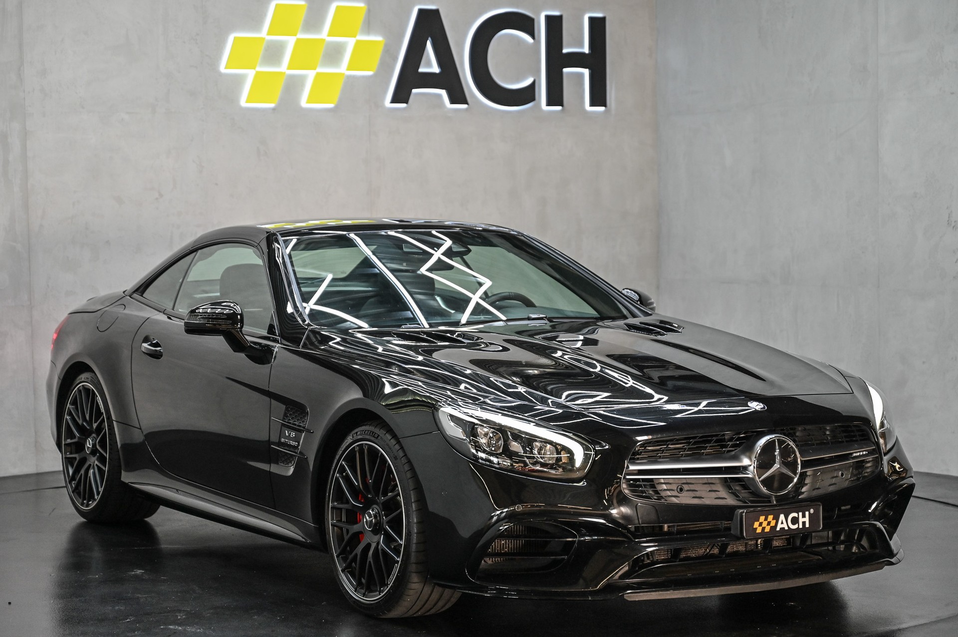 MERCEDES-BENZ SL 63 AMG Speedshift-showroom-element-3