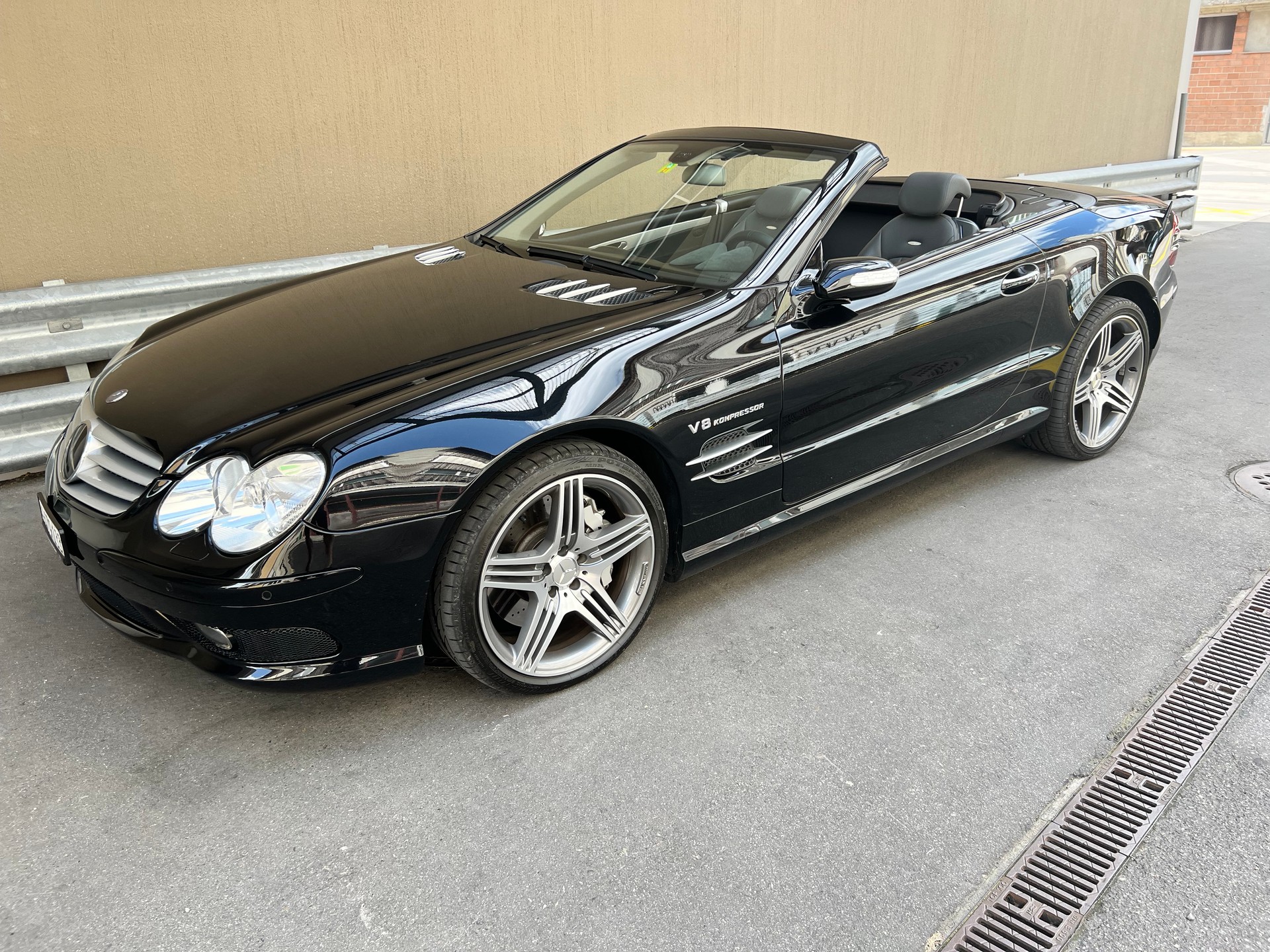 MERCEDES-BENZ SL 55 V8 AMG