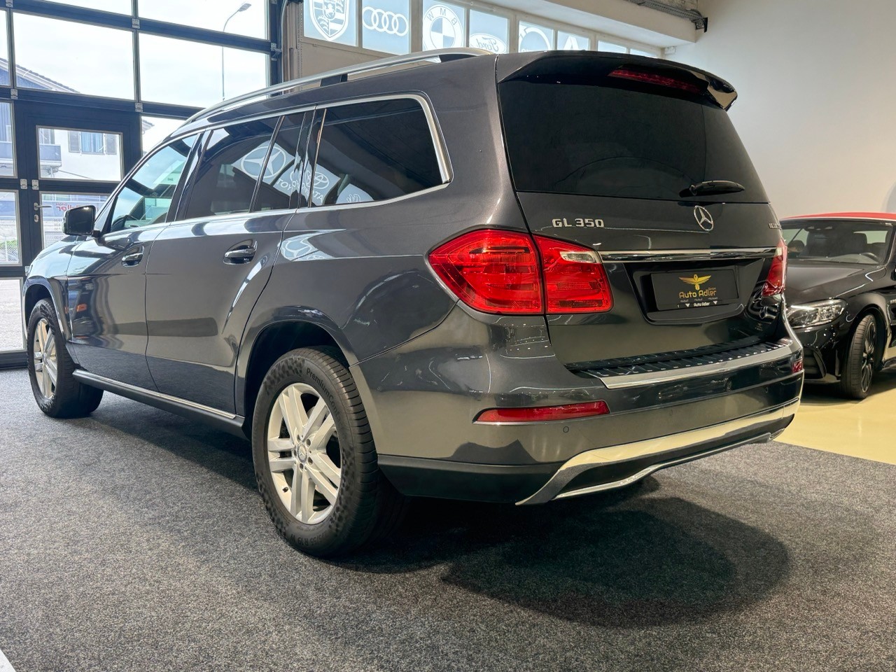 MERCEDES-BENZ GLS 350 BlueTEC 4Matic 7G-TRONIC-image-6