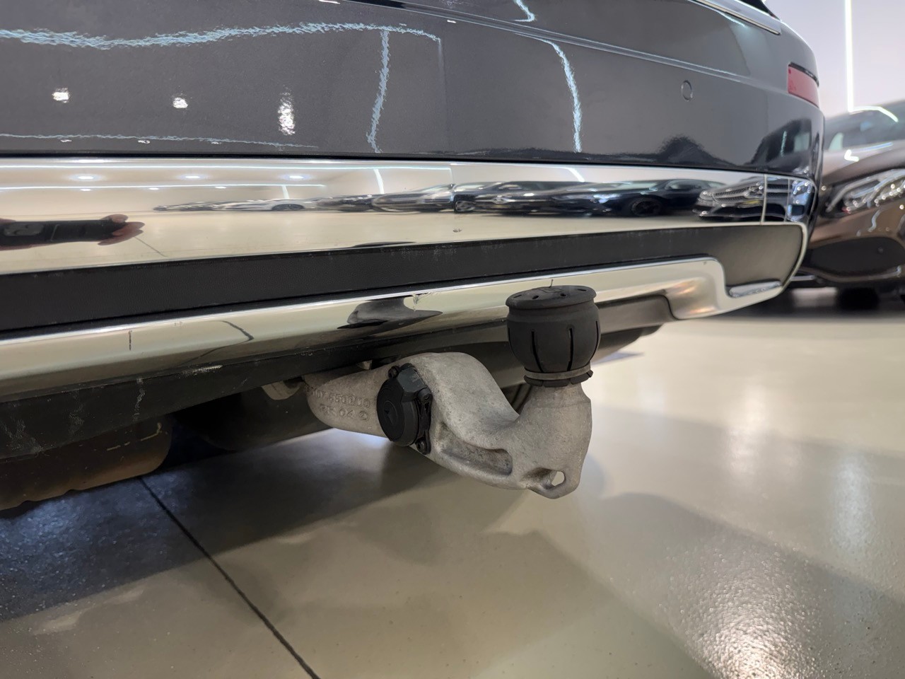 MERCEDES-BENZ GLS 350 BlueTEC 4Matic 7G-TRONIC-image-19