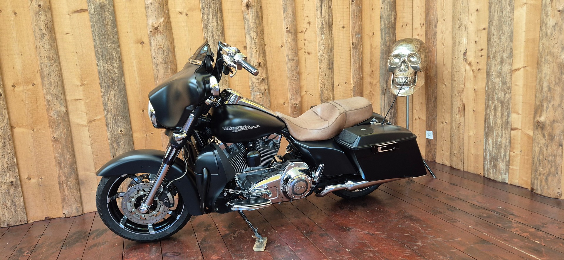 HARLEY-DAVIDSON FLHXSE Street Glide ABS CVO-image-8