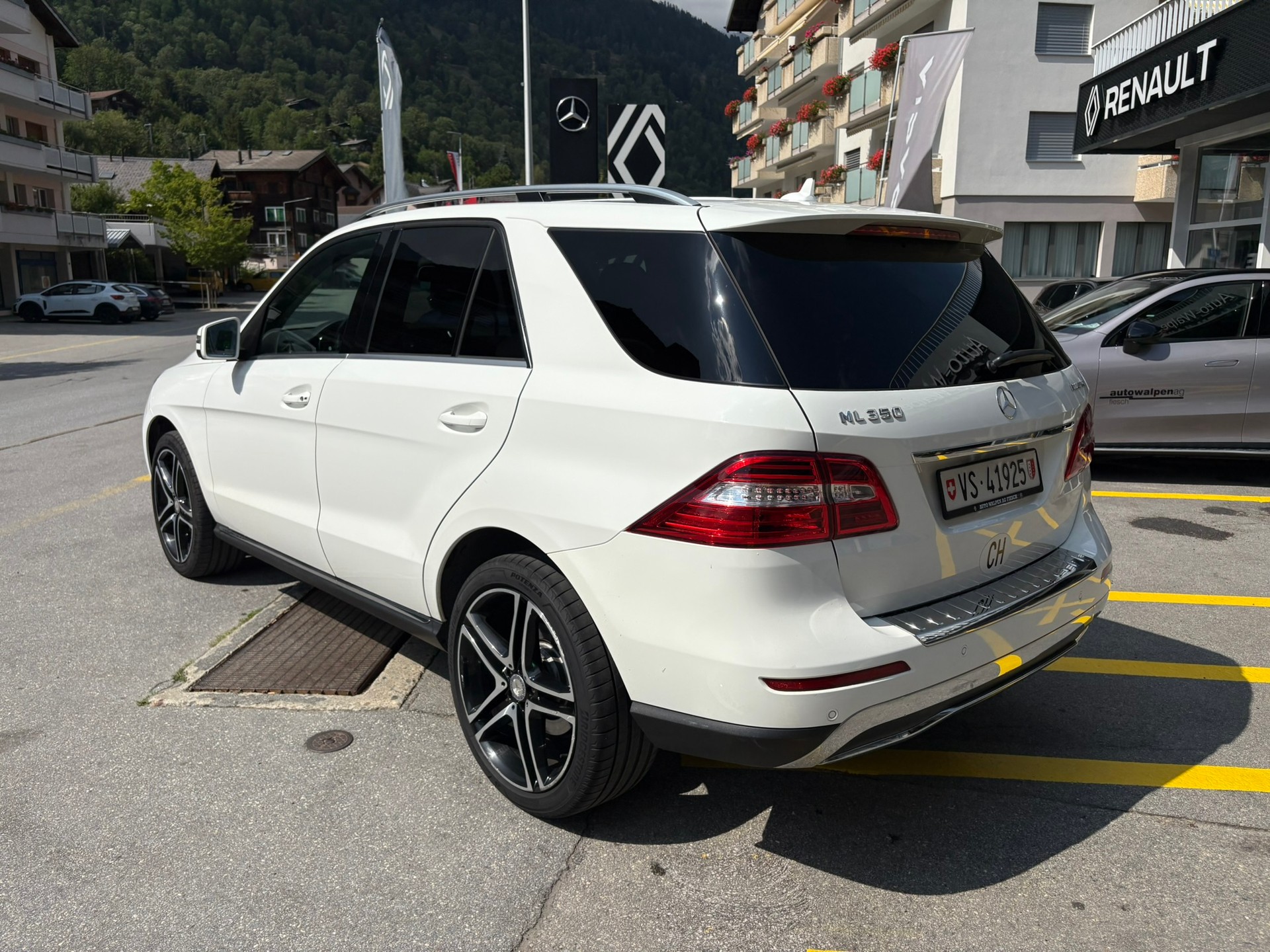 MERCEDES-BENZ ML 350 BlueTEC 4Matic-image-6