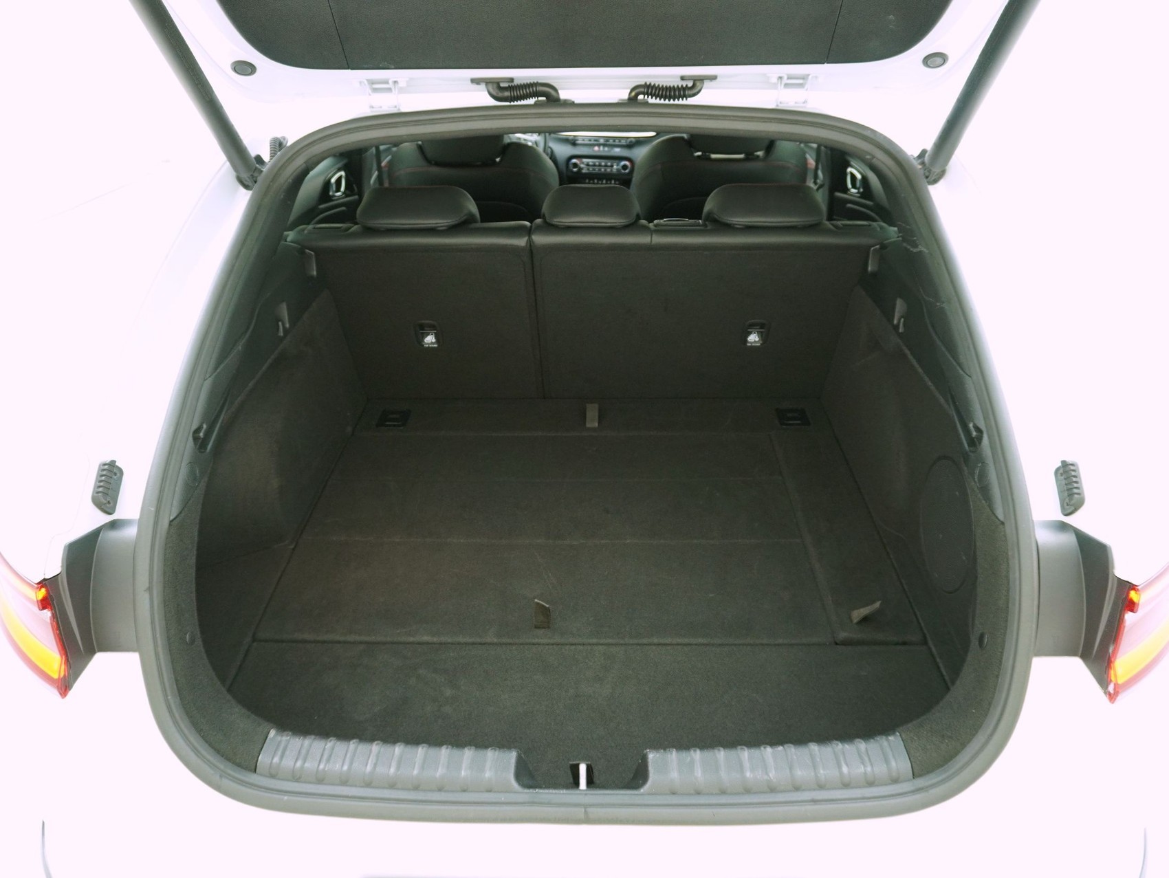 KIA Ceed Pro1.6 T-GDi GT-image-11